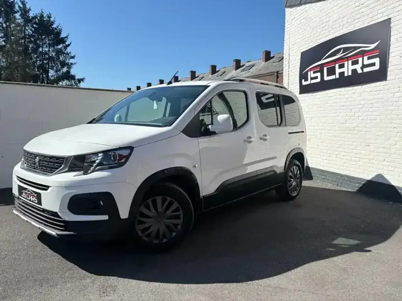 Peugeot Rifter 1.5 BlueHDi*1er PROP*GPS*PDC*CAR-PLAY*CARNET COMPLET PEUGEOT*, миниатюра 2