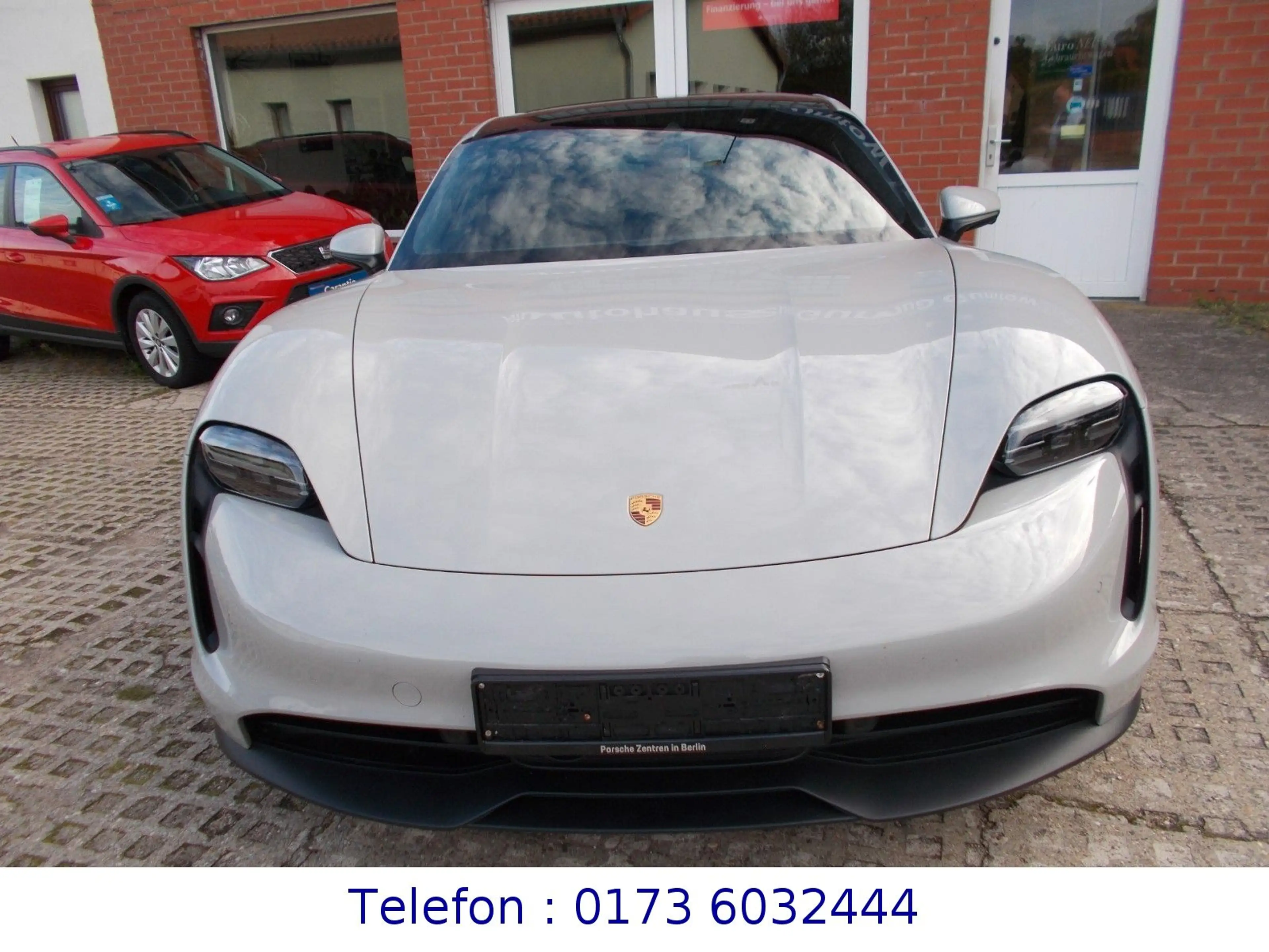 Porsche Taycan Pano,BOSE,360°,Bat+,LuftFaW,Beif.Displ. — photo 3
