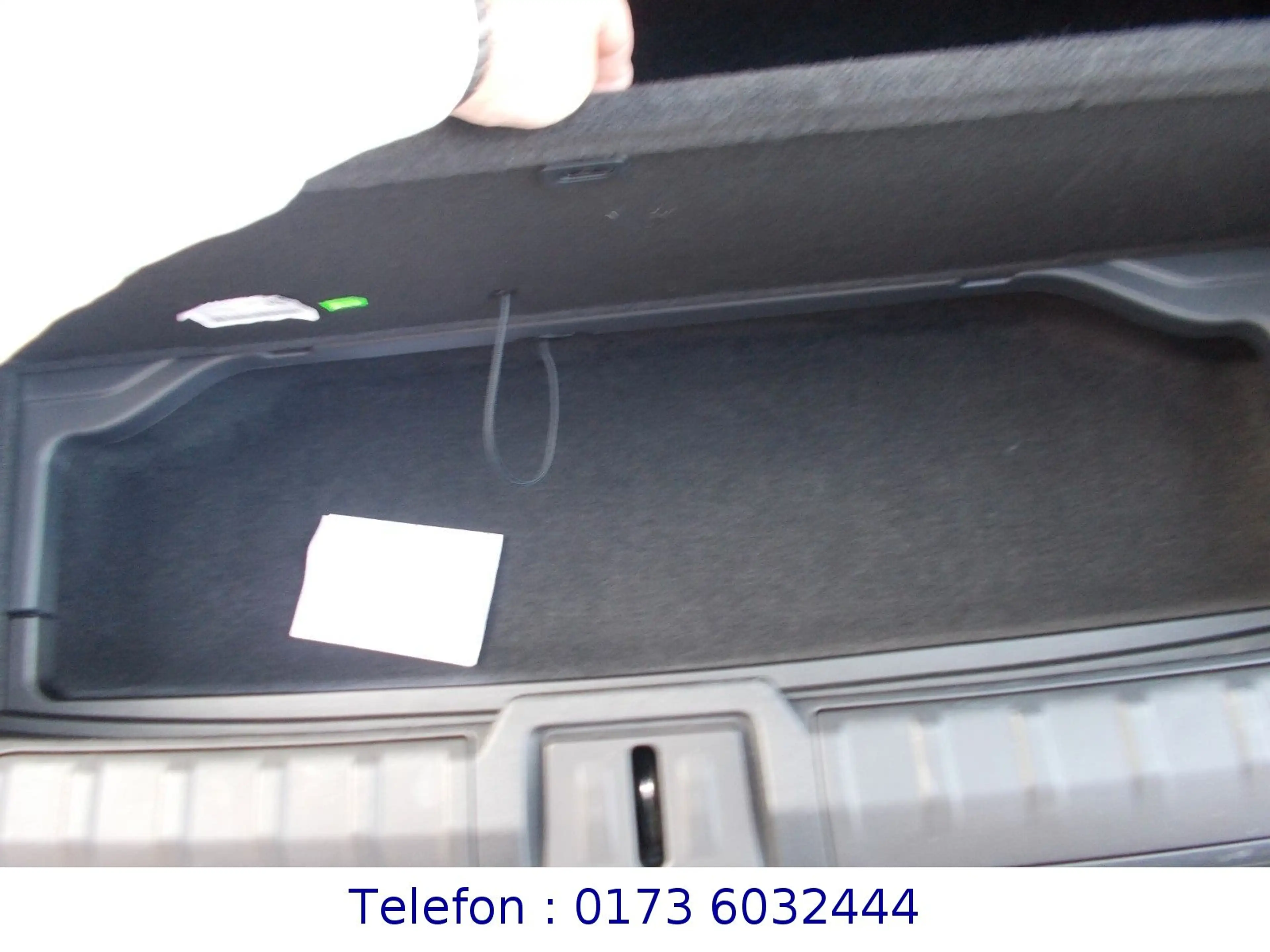 Porsche Taycan Pano,BOSE,360°,Bat+,LuftFaW,Beif.Displ. — photo 21