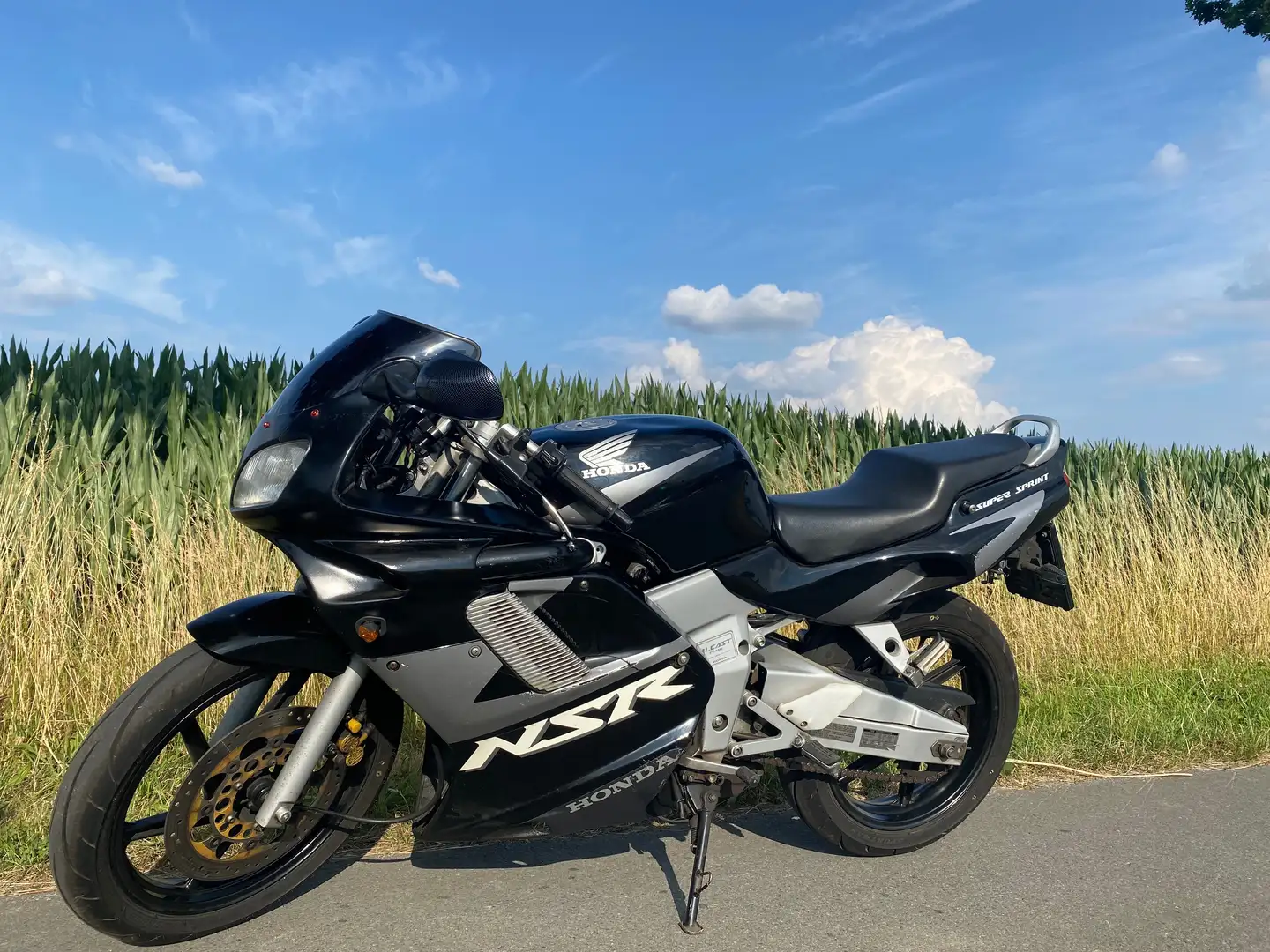 Honda NSR 125 Negro - 2
