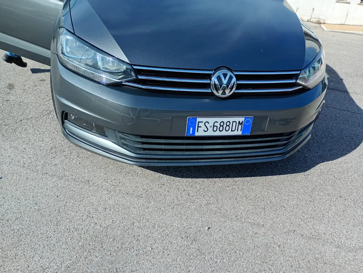 Volkswagen Touran 1.6 tdi Executive 115cv dsg - 1