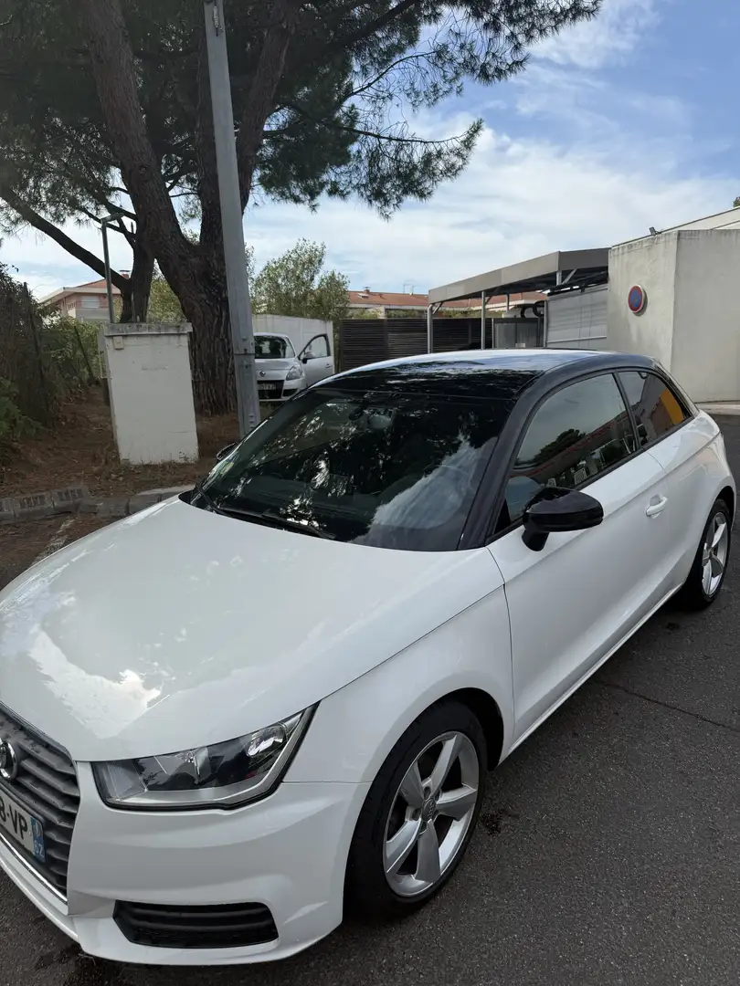 Audi A1 1.4 TDI 90 ultra Ambiente - 2