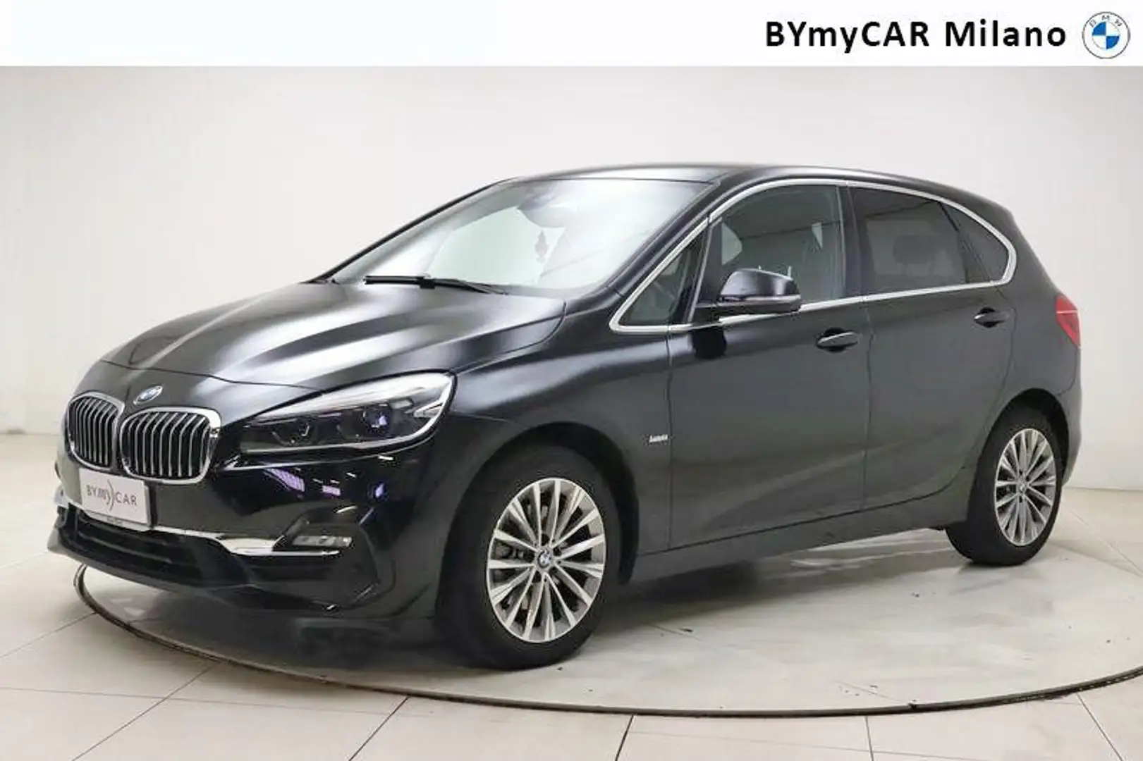 BMW 218 d Active Tourer Luxury auto Nero - 1