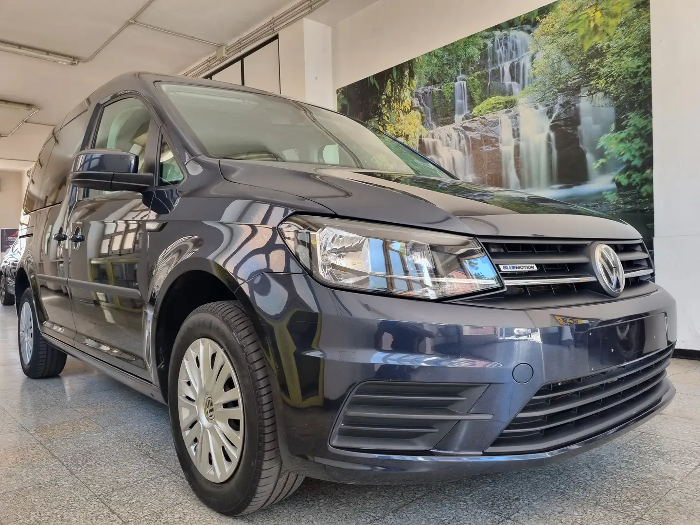 Volkswagen Caddy 1.4 TGI 110cv FRONT ASSIST, NAVI, APP CONNECT Blu/Azzurro - 2