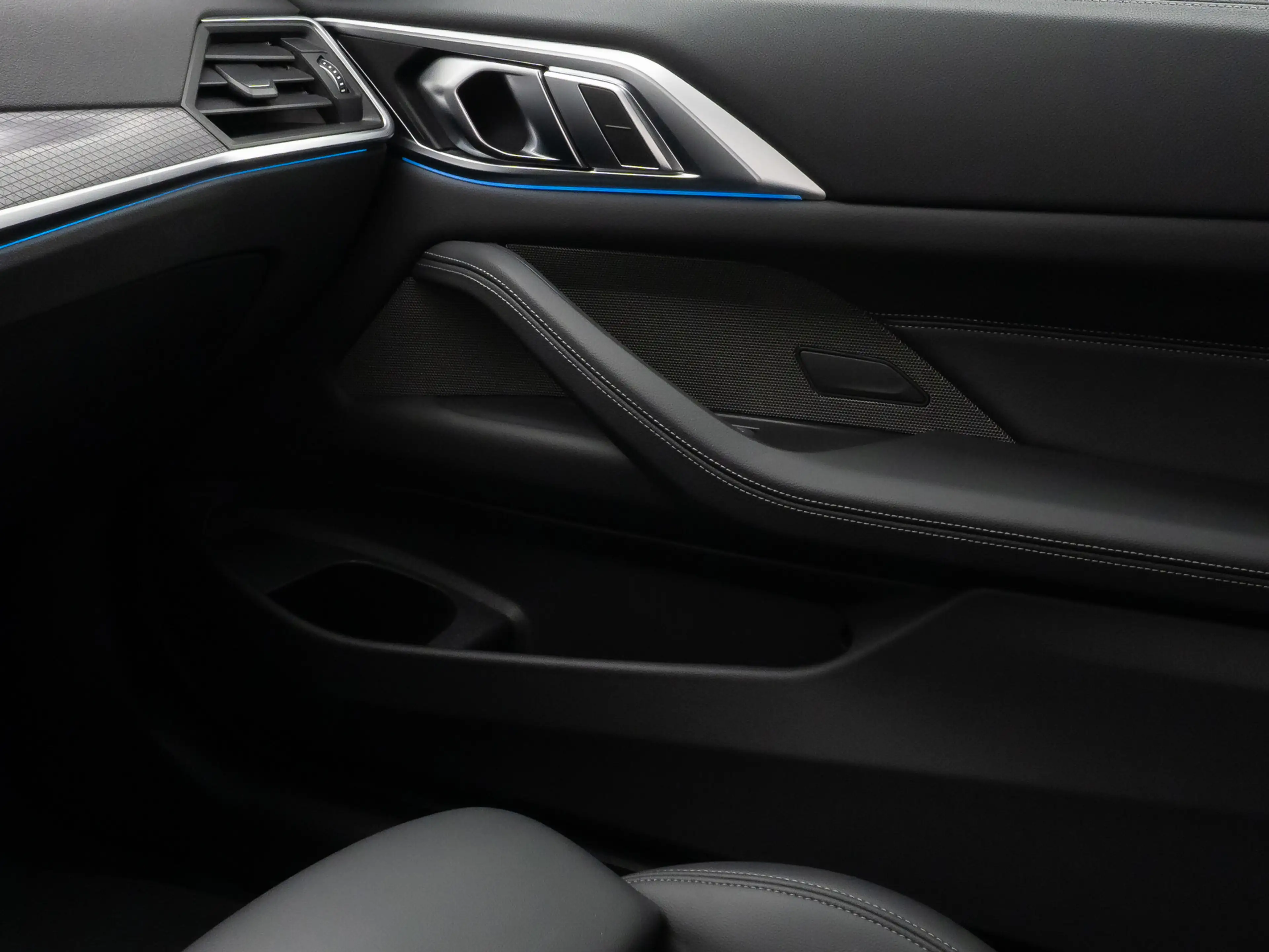 BMW 440 Coupé 360° H K Alarm Laser HUD DAB 19 — photo 28