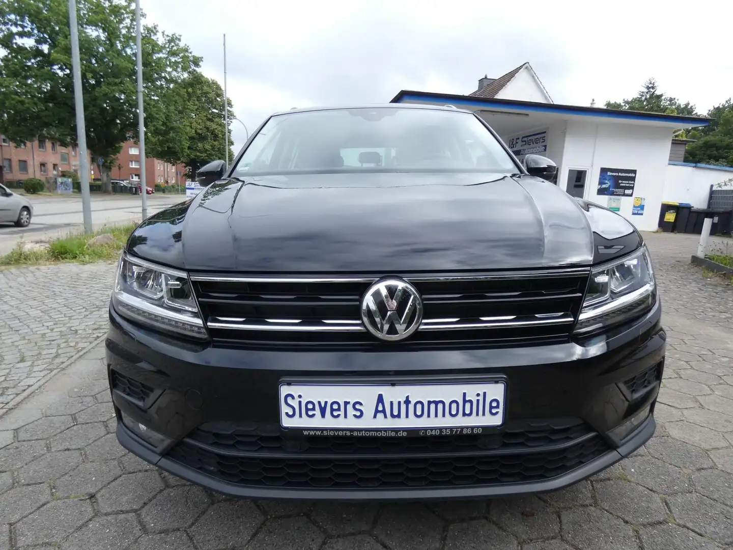 Volkswagen Tiguan Sound 1,4 TSI DSG Pano Navi ACC LED PDC Nero - 2