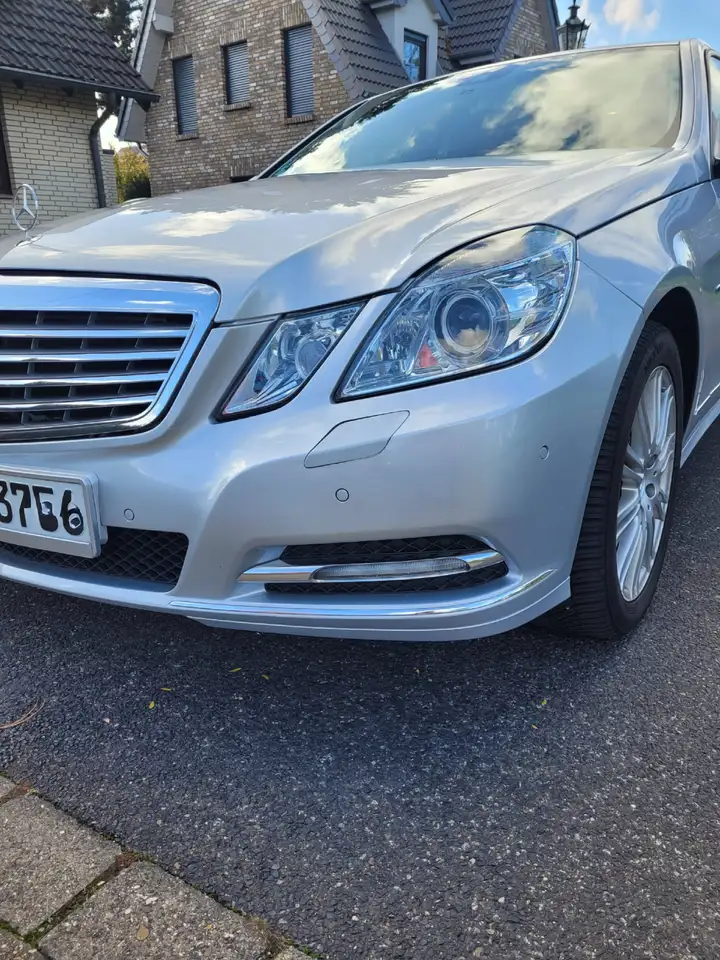 Mercedes-Benz E 250