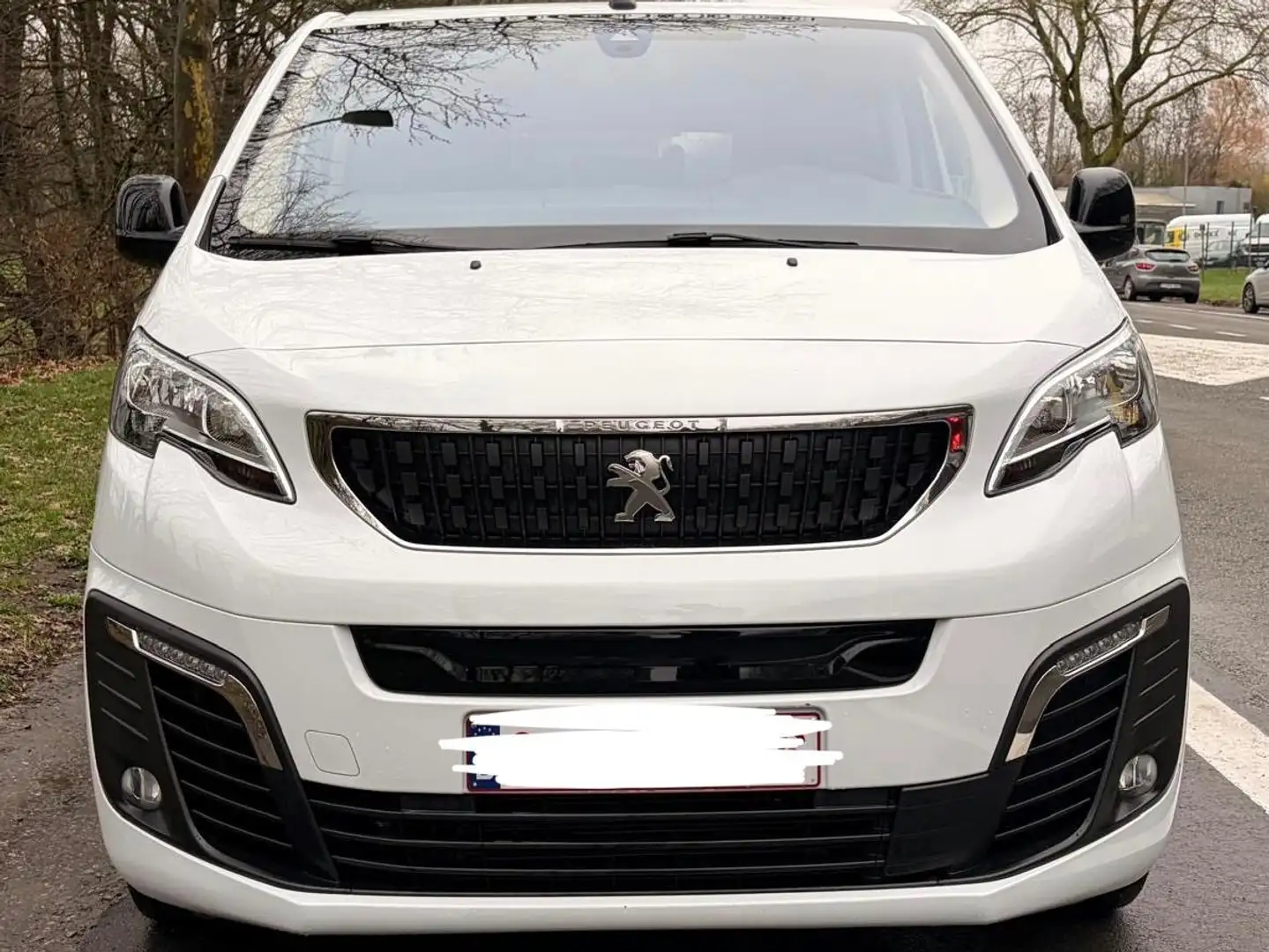 Peugeot e-Traveller Weiß - 2
