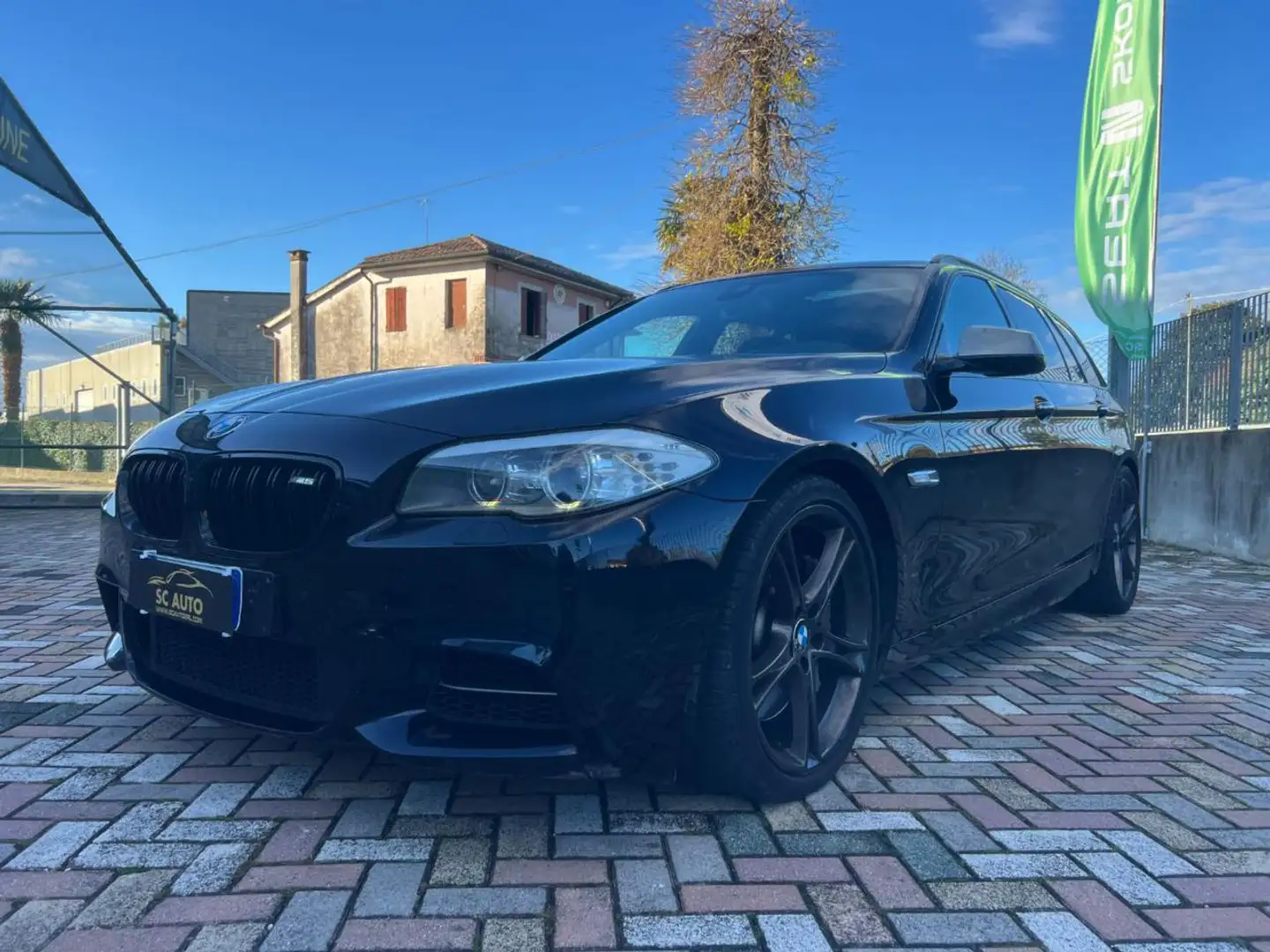 BMW M550 M 550d xDrive Touring Blau - 1