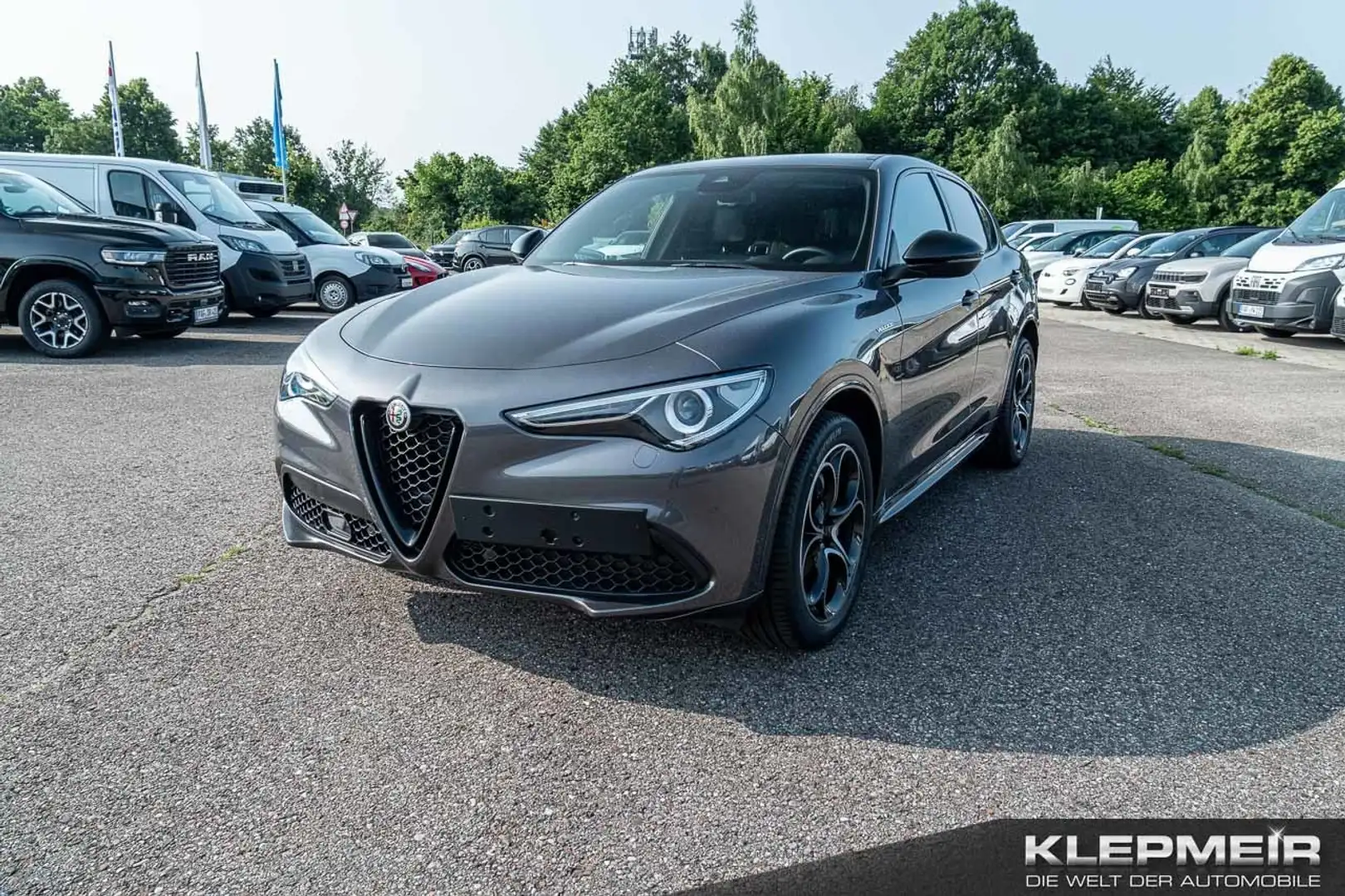 Alfa Romeo Stelvio Veloce 2.0 Turbo 16V 206kW (280 PS) A Grijs - 1