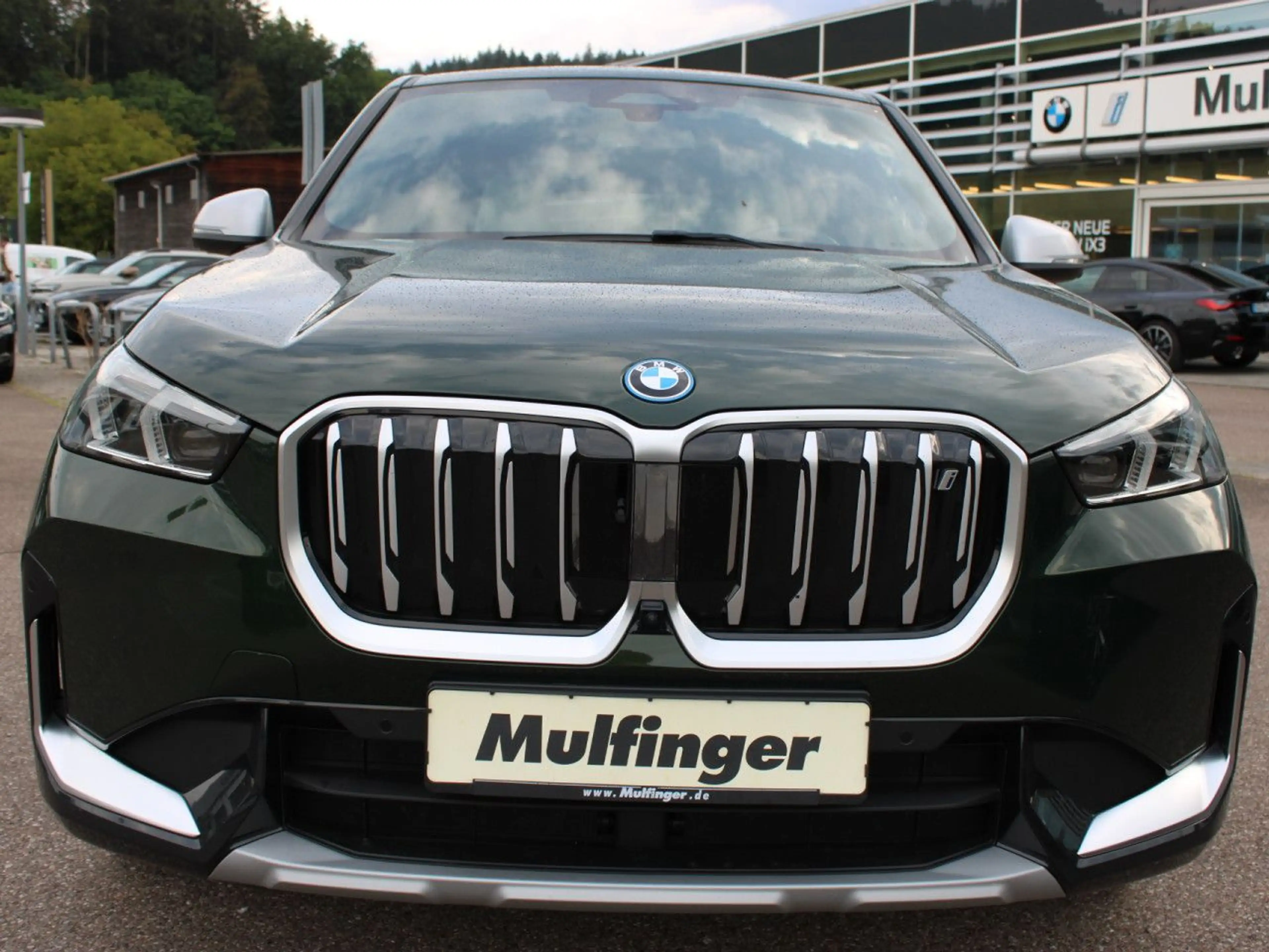 BMW iX1 x30 Sports.SurView HUD PanoD.LiveProf.AHK19" — photo 3