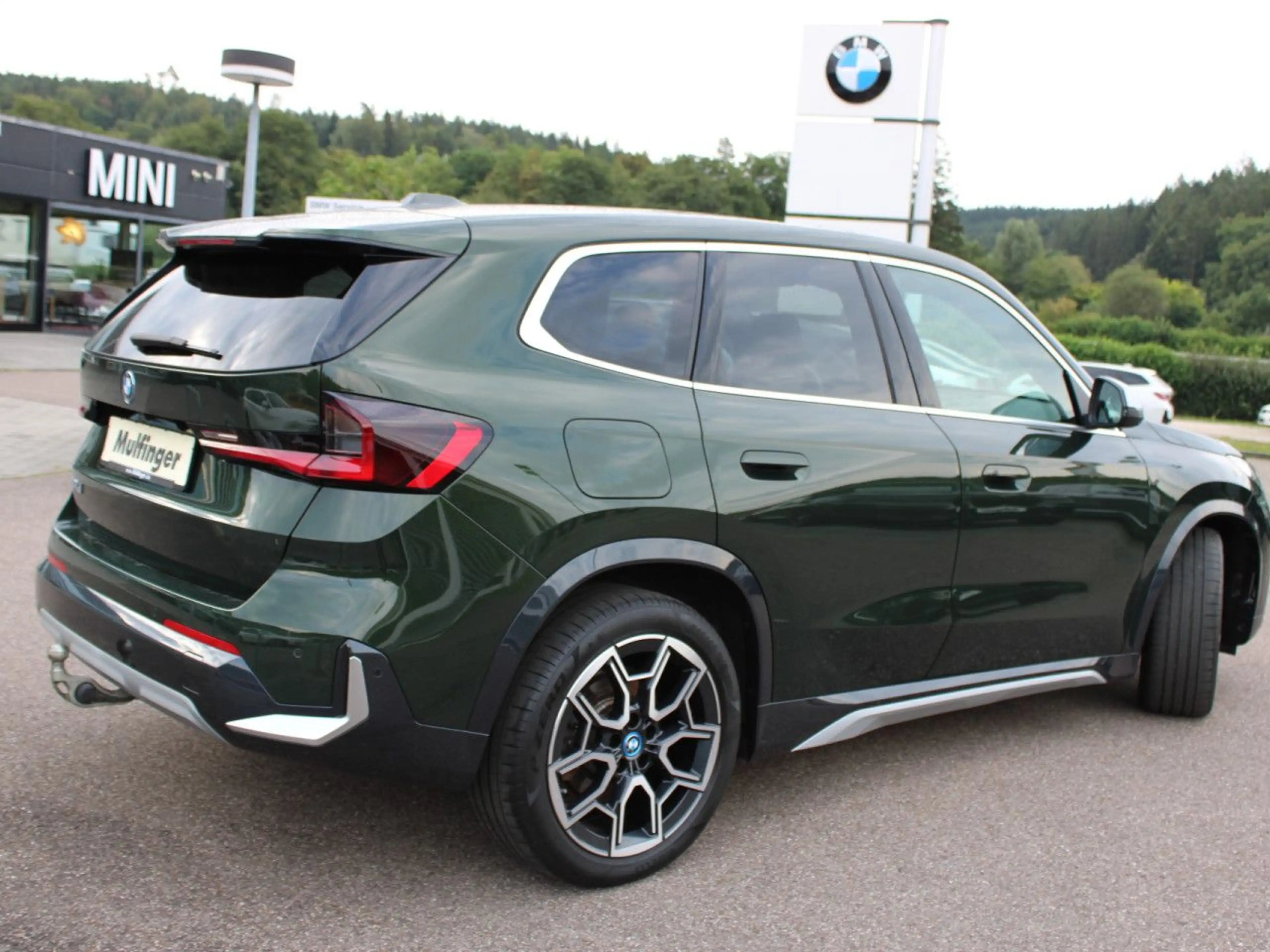 BMW iX1 x30 Sports.SurView HUD PanoD.LiveProf.AHK19" — photo 5