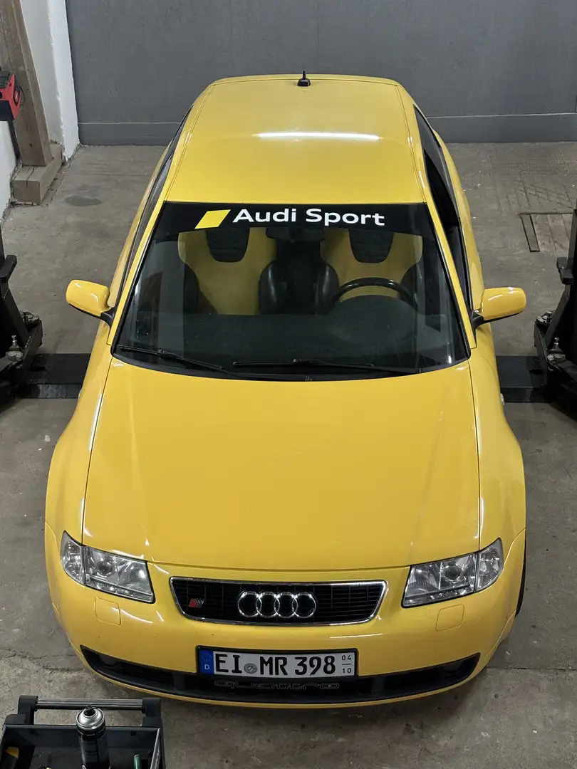 Audi S3 1.8 T quattro - 2