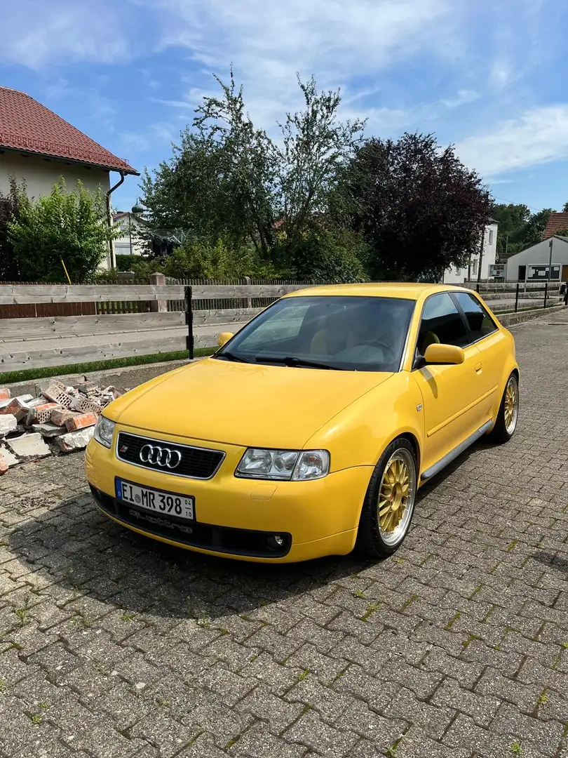 Audi S3 1.8 T quattro - 1