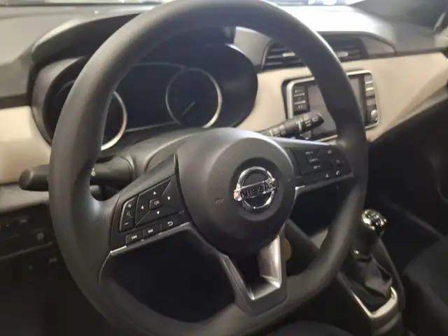 Nissan Micra view 4