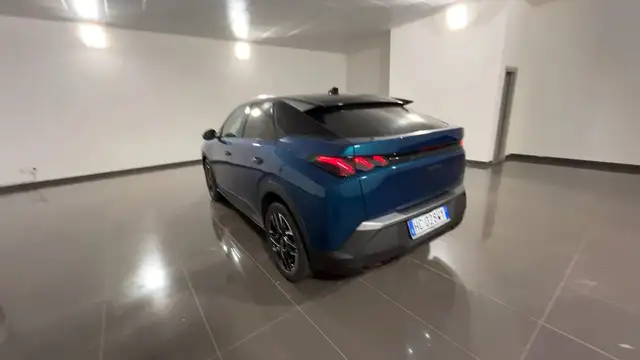 Peugeot 3008 view 6