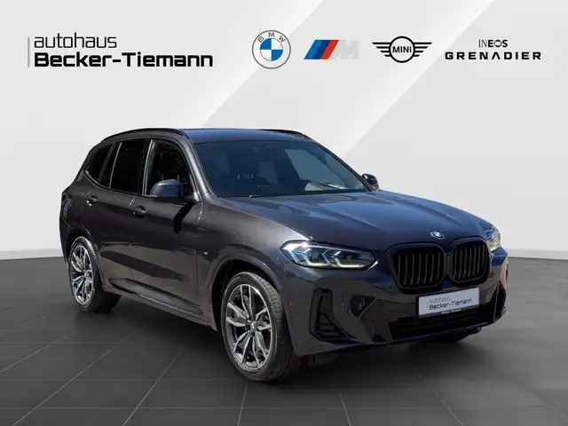 BMW X3 view 7
