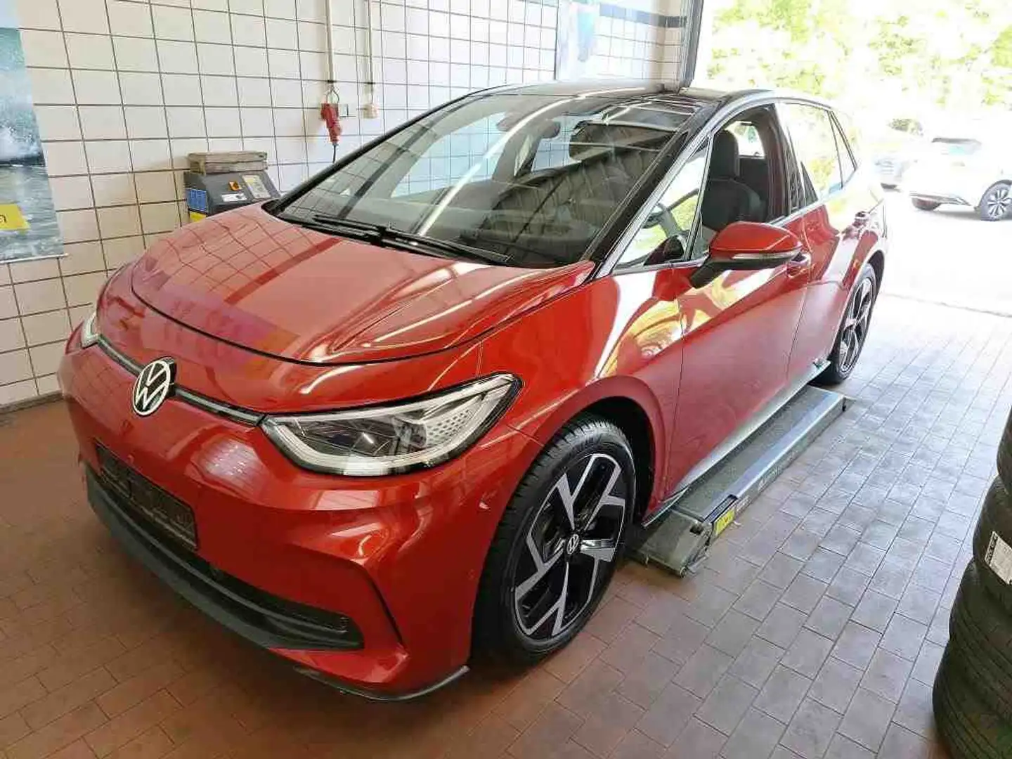 Volkswagen ID.3 Pro S 77 kWh Area View Sonderleasing Massage Matri Schwarz - 2