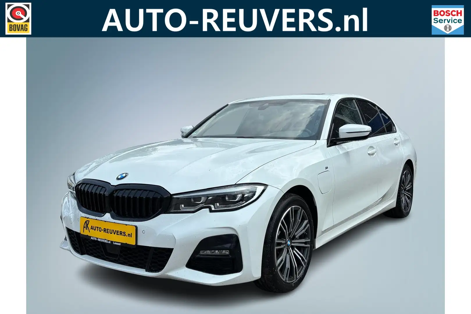 BMW 330 3 Serie 330e M-Sport / Opendak / Adaptive Cruise / Bianco - 1