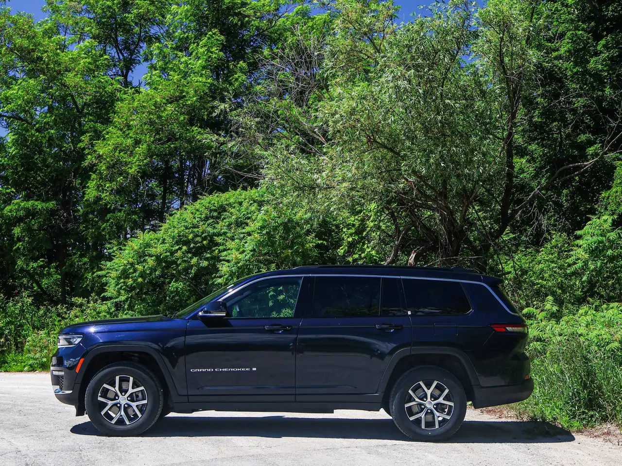 Jeep Grand Cherokee снимка Jeep Grand Cherokee