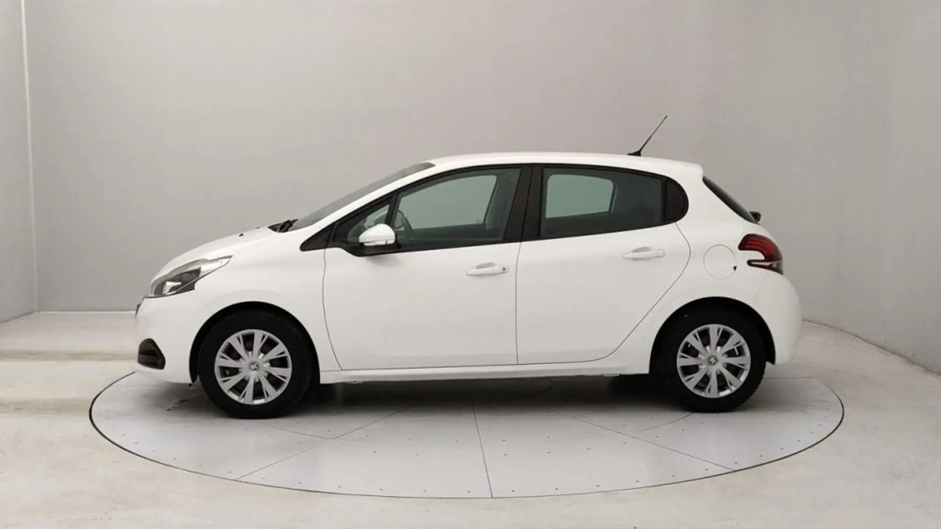 Peugeot 208 1.2 puretech Active s&s 82cv 5p neopatentati Bianco - 2