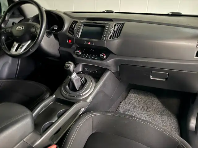 Kia Sportage view 3