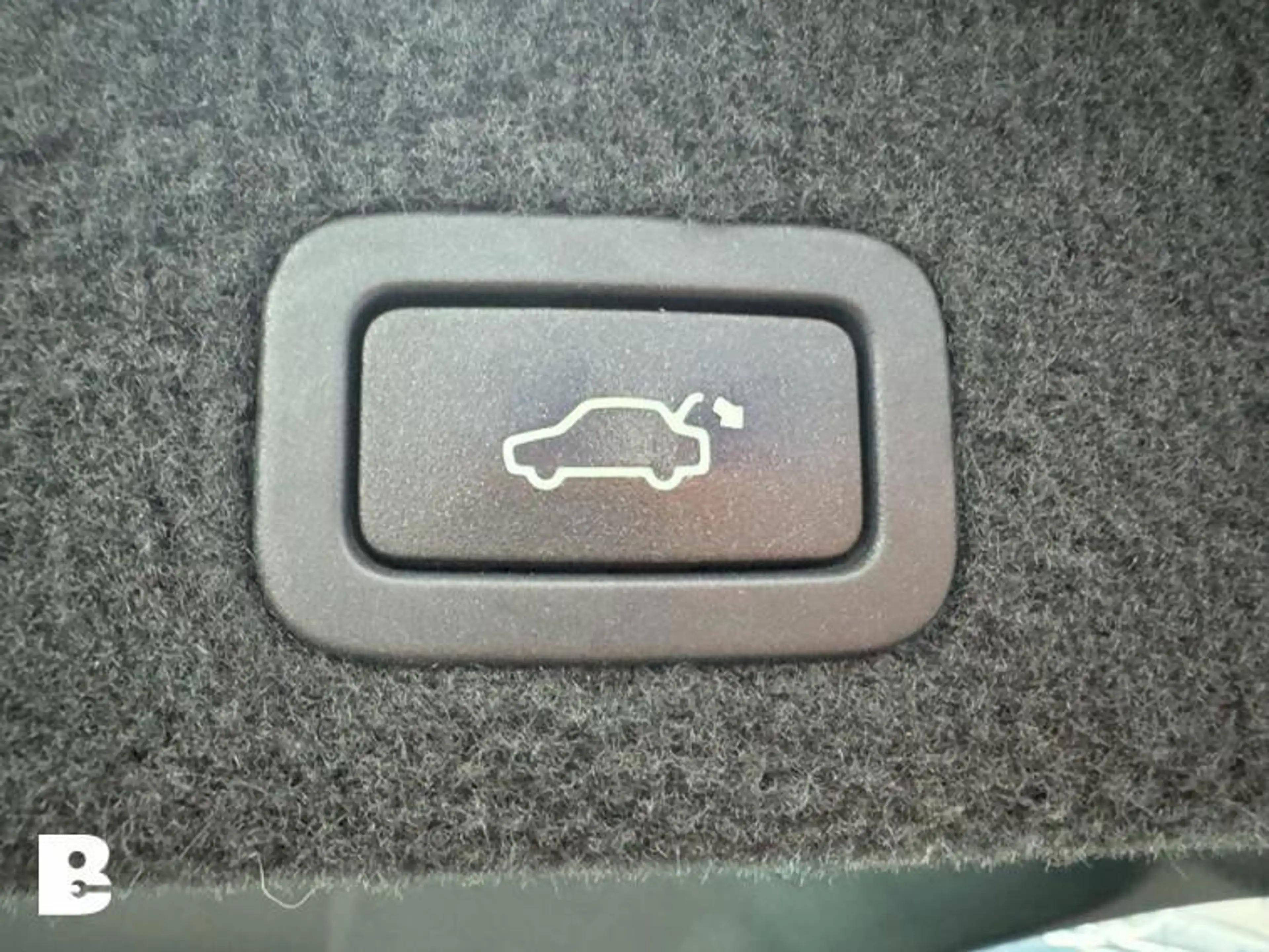 Volvo V70 1.6 T4 Limited Edition, schuifdak — photo 9