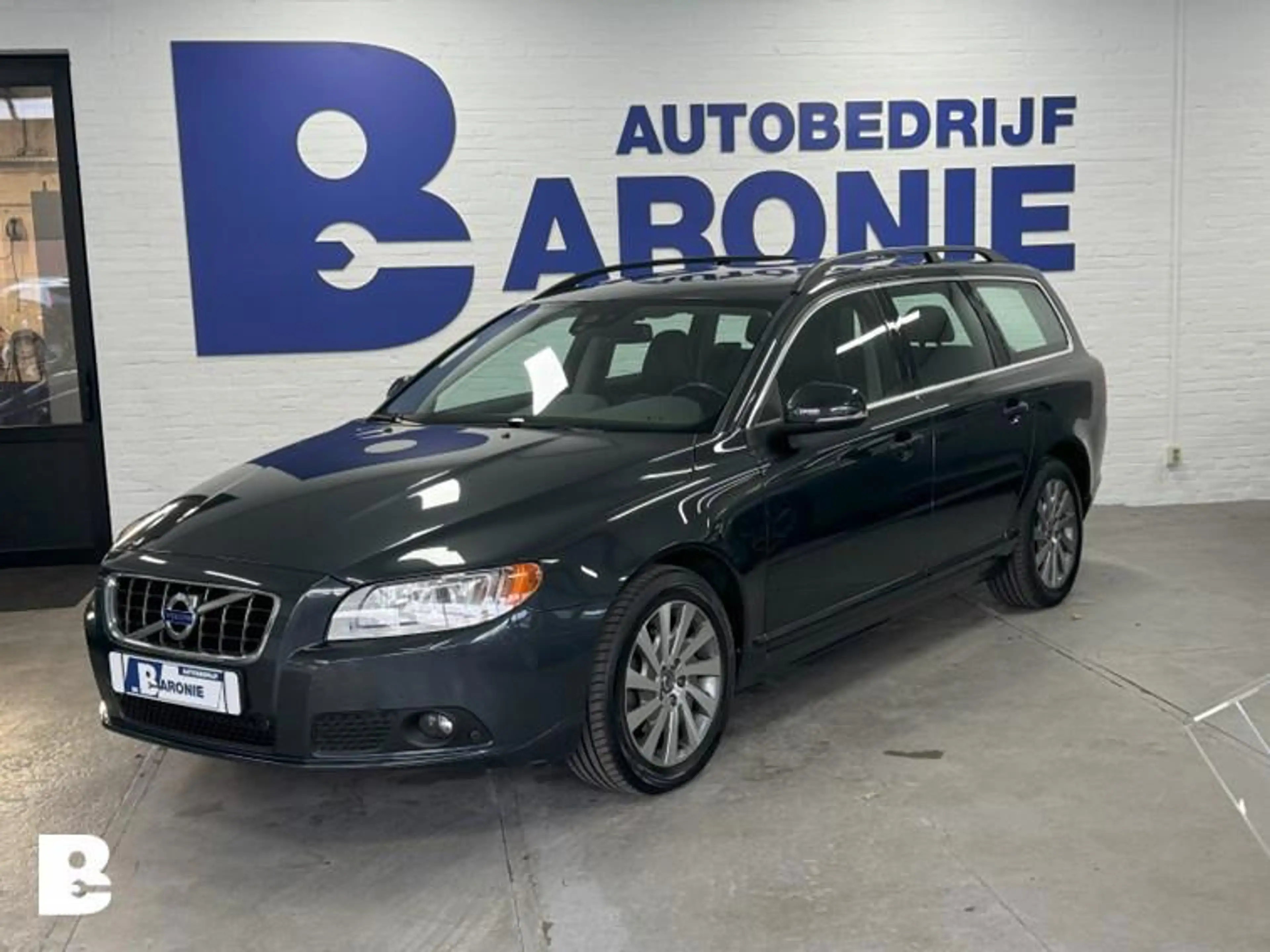 Volvo V70 1.6 T4 Limited Edition, schuifdak — photo 2