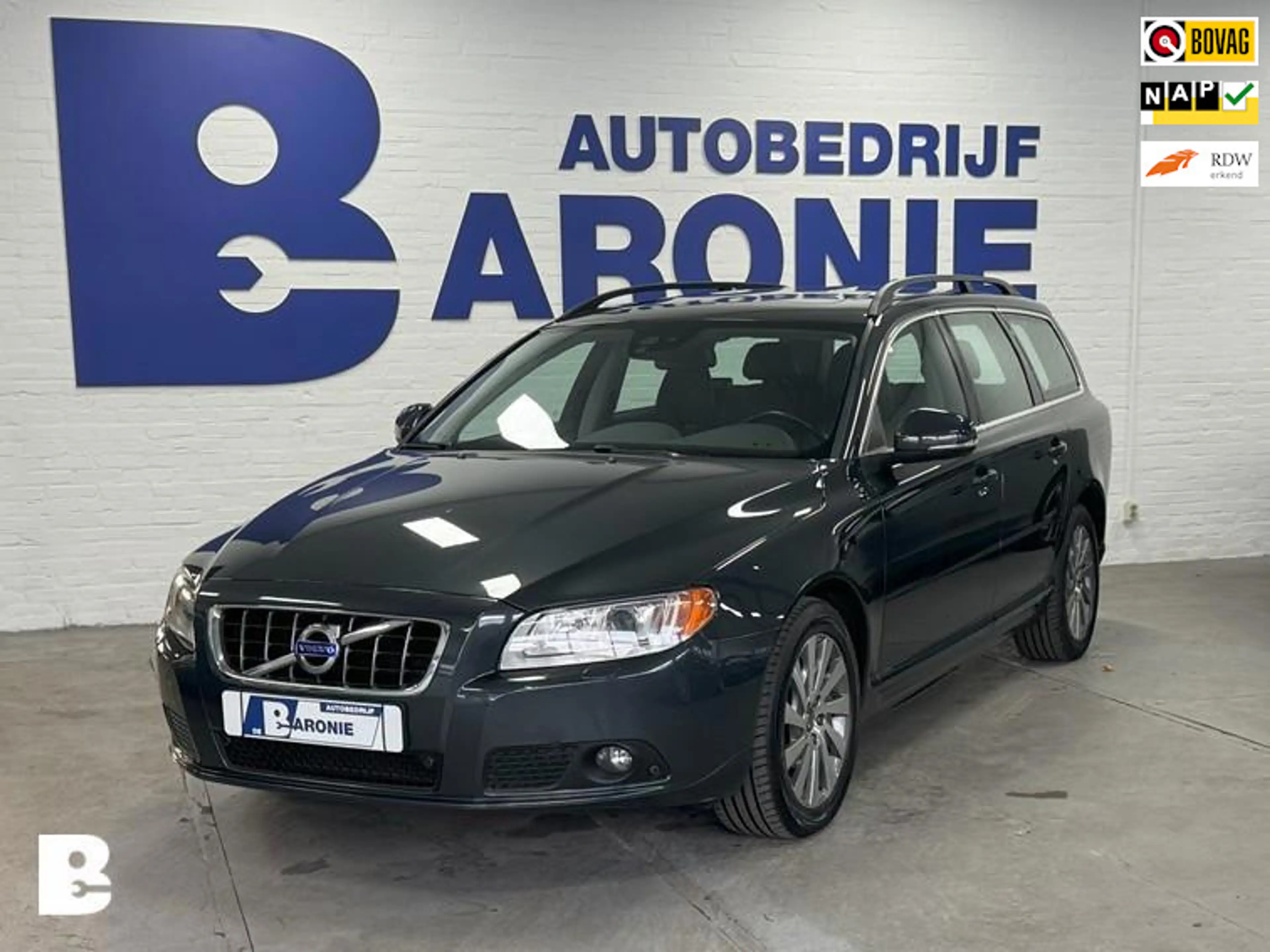Volvo V70 1.6 T4 Limited Edition, schuifdak