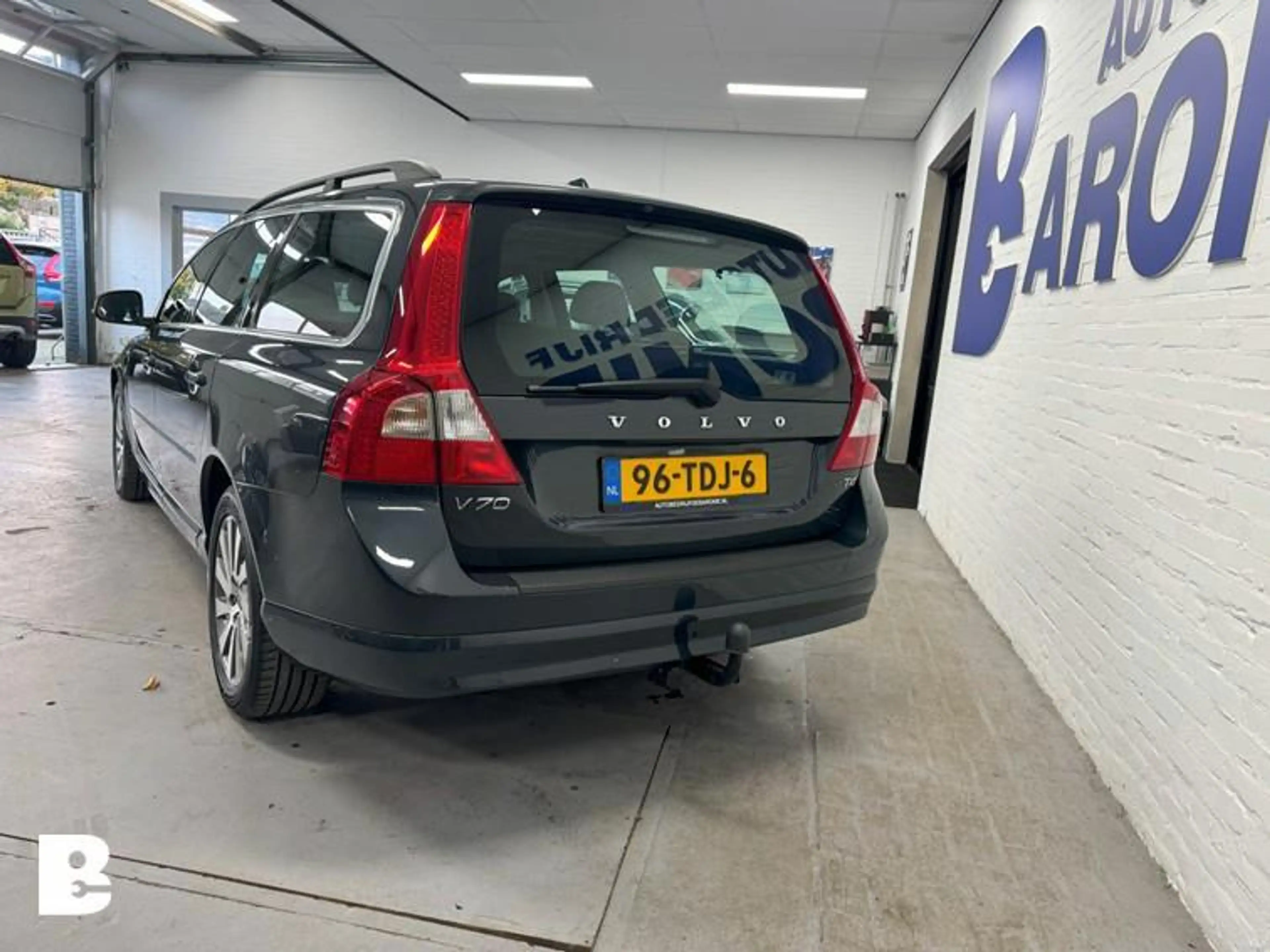 Volvo V70 1.6 T4 Limited Edition, schuifdak — photo 5