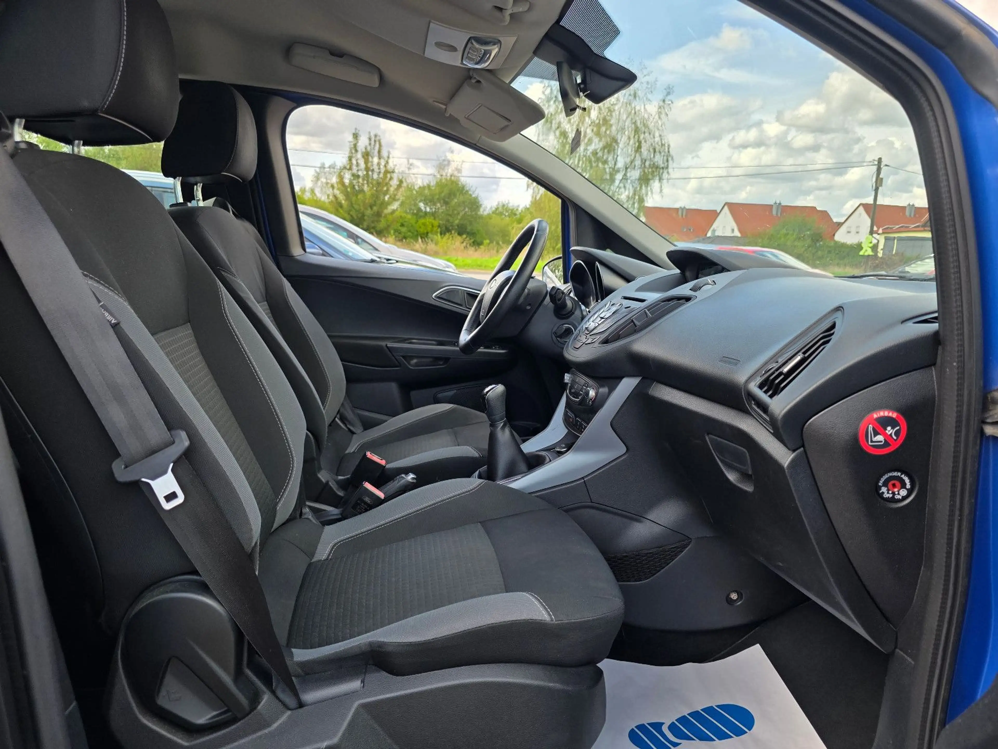 Ford B-Max B-MAX Sync Edition — photo 10