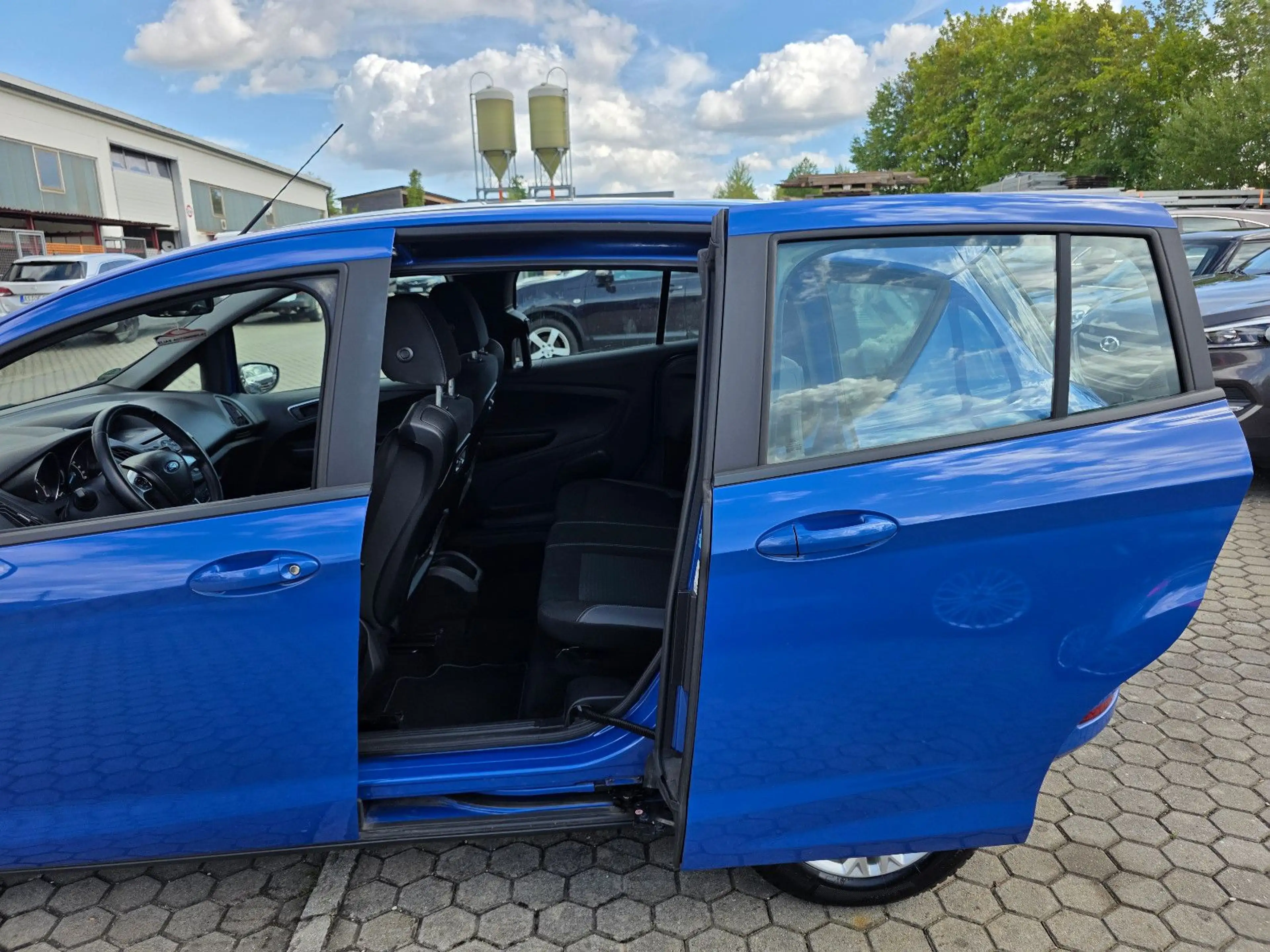 Ford B-Max B-MAX Sync Edition — photo 14