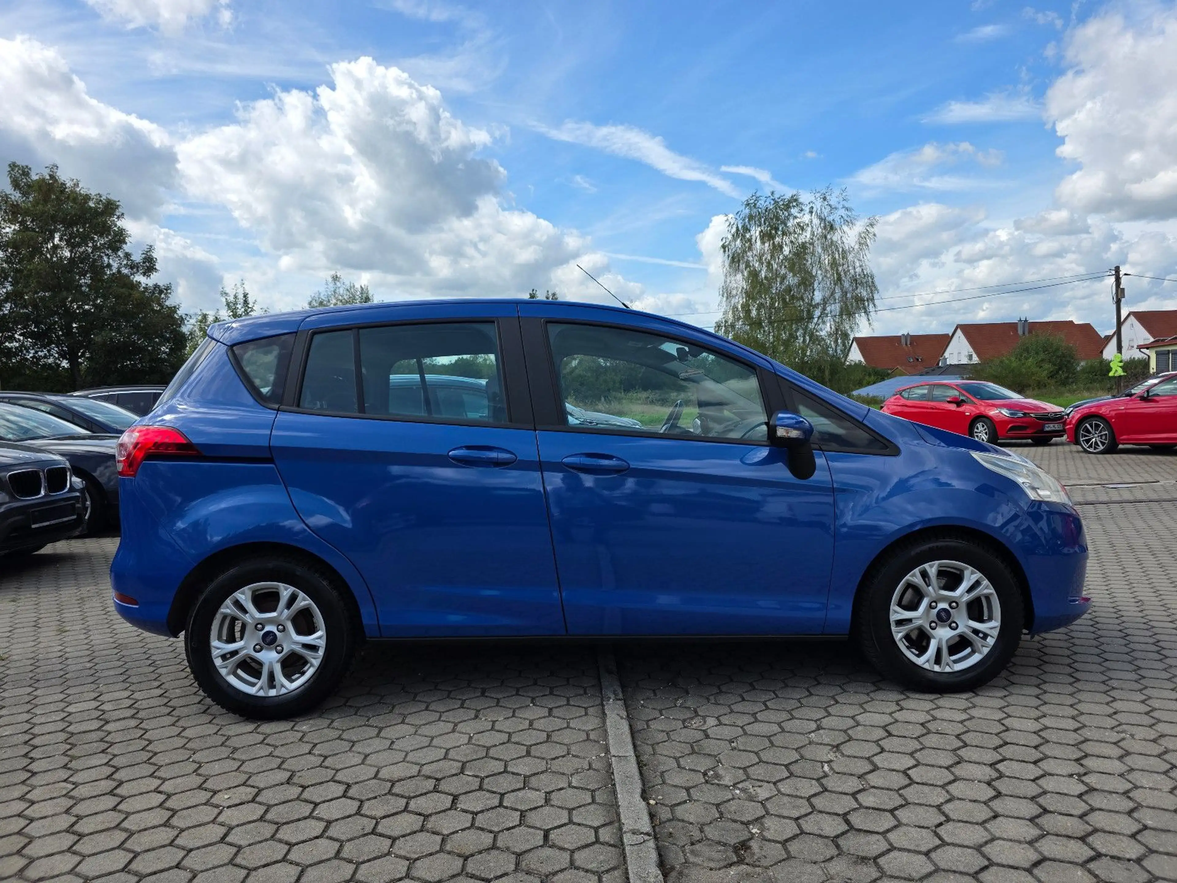 Ford B-Max B-MAX Sync Edition — photo 7