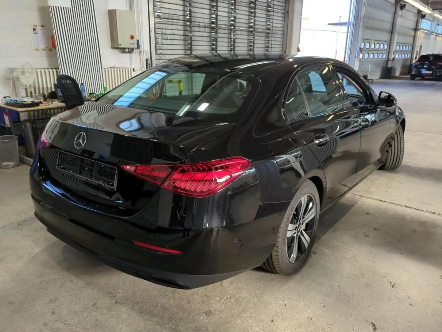 Mercedes-Benz C 300 d Digital LED HeadUp Distronic+ 360K Night Schwarz - 2