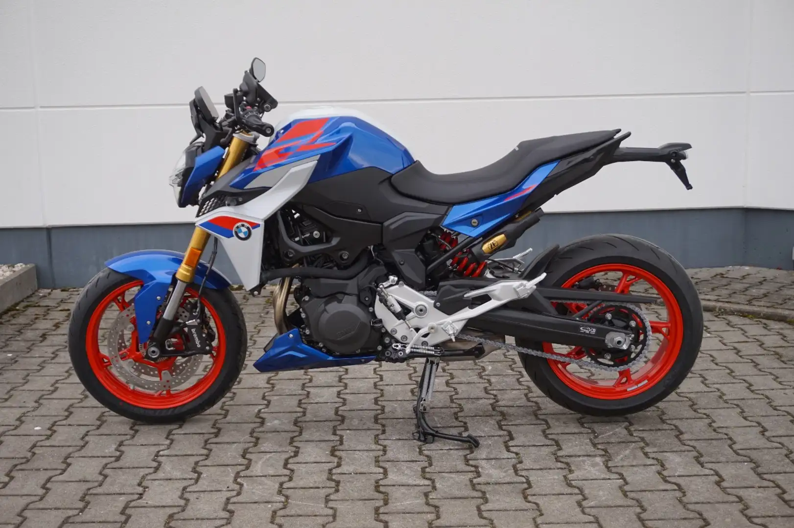 BMW F 900 R Bleu - 1