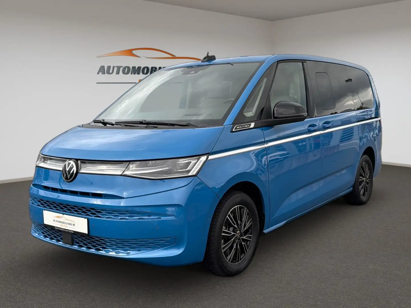 Volkswagen T7 Multivan Style lang DCC H&K Head-UP AHK Bleu - 1
