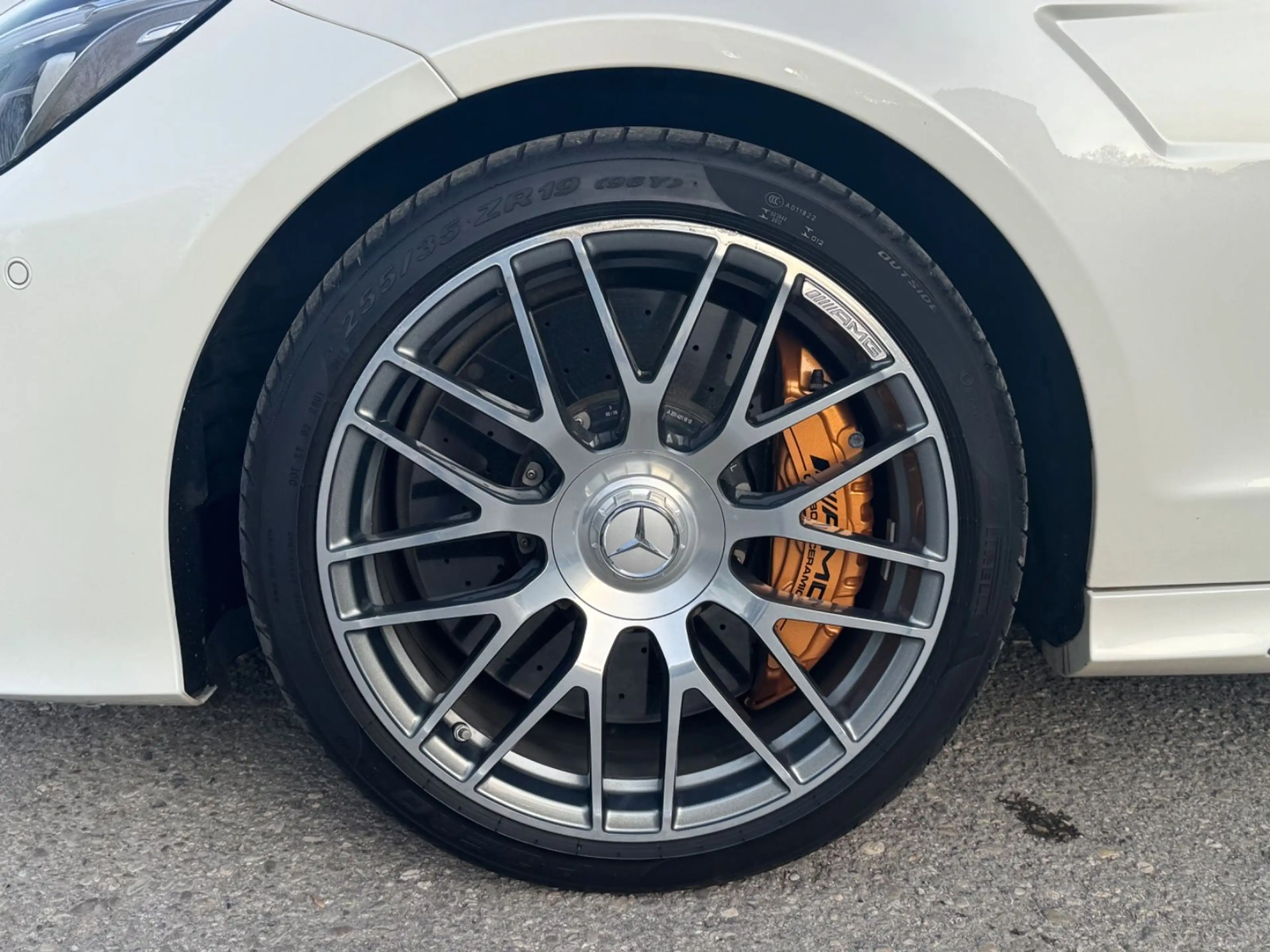 Mercedes-Benz CLS 63 AMG CLS 63 S AMG Shooting Brake Ceramic 4 Matic — photo 5
