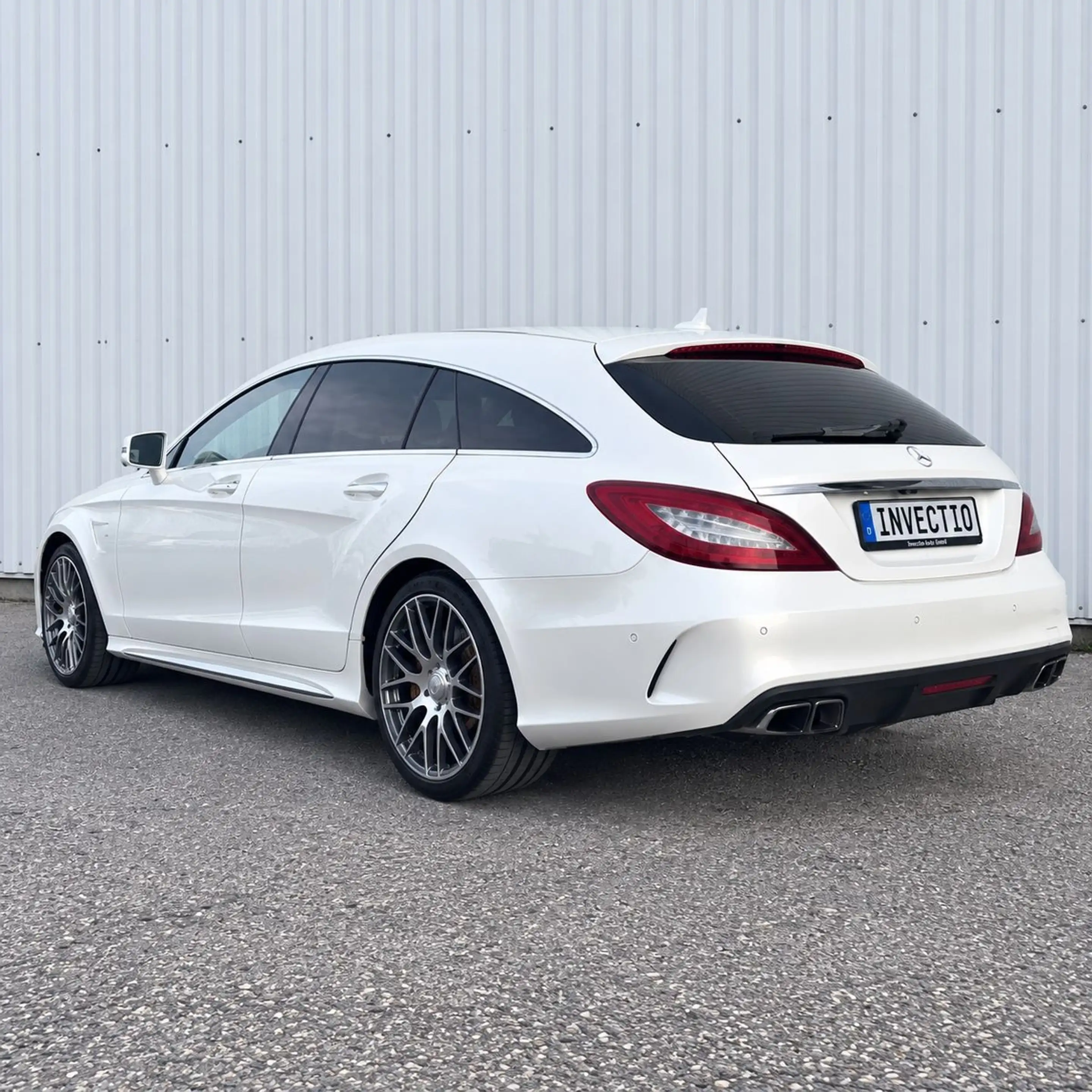 Mercedes-Benz CLS 63 AMG CLS 63 S AMG Shooting Brake Ceramic 4 Matic — photo 4