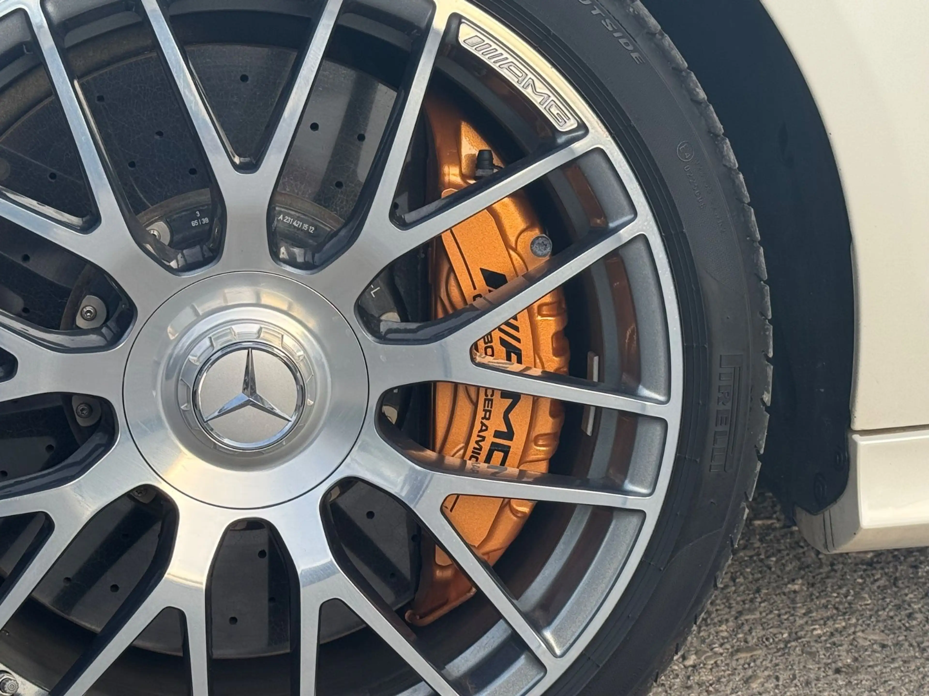 Mercedes-Benz CLS 63 AMG CLS 63 S AMG Shooting Brake Ceramic 4 Matic — photo 25