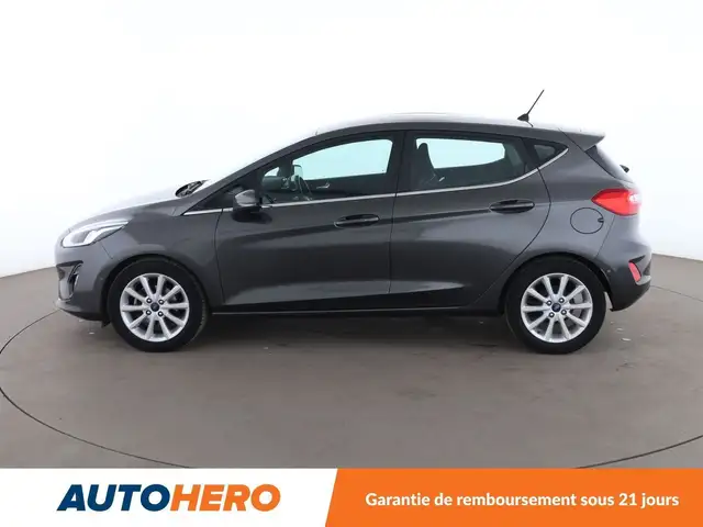 Ford Fiesta view 3