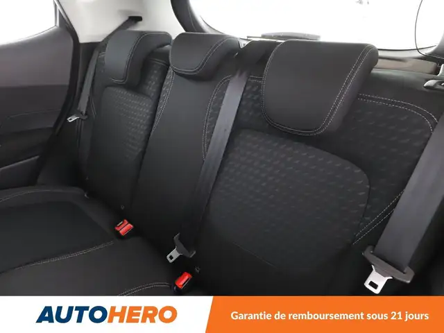 Ford Fiesta view 14