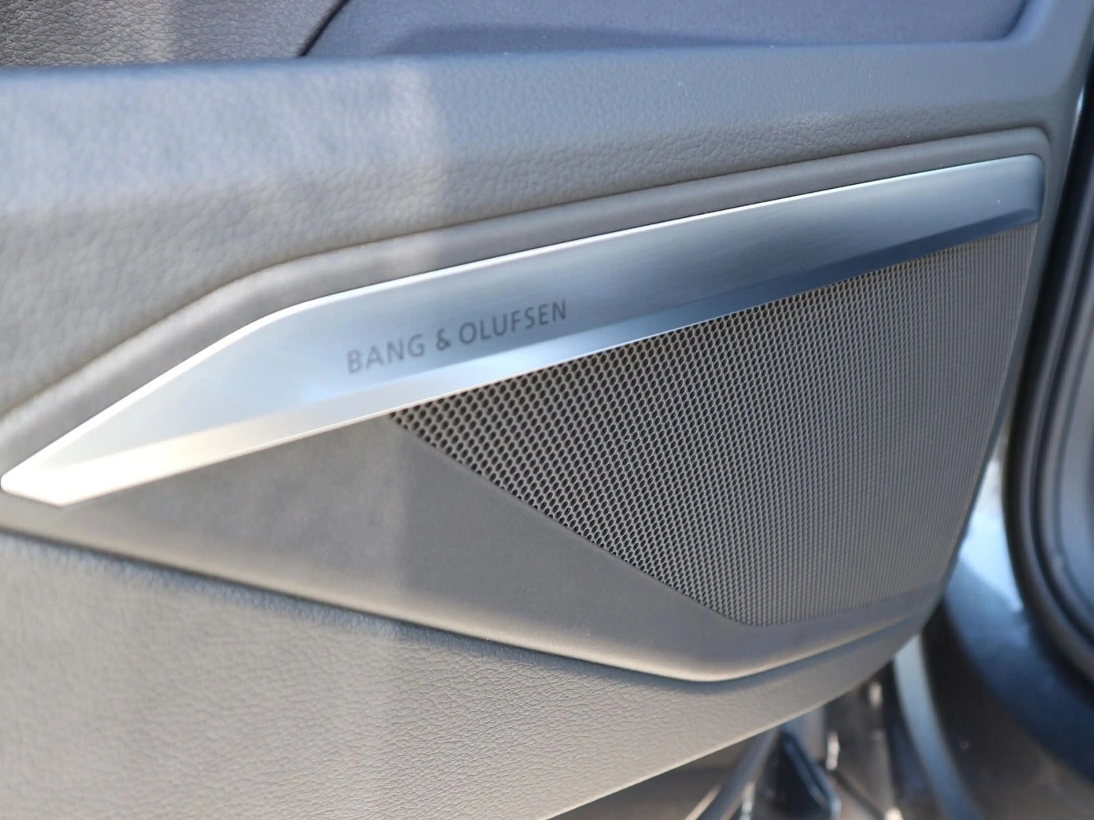 Audi Q8 e-tron S line 50 quattro ACC*AHK — photo 15