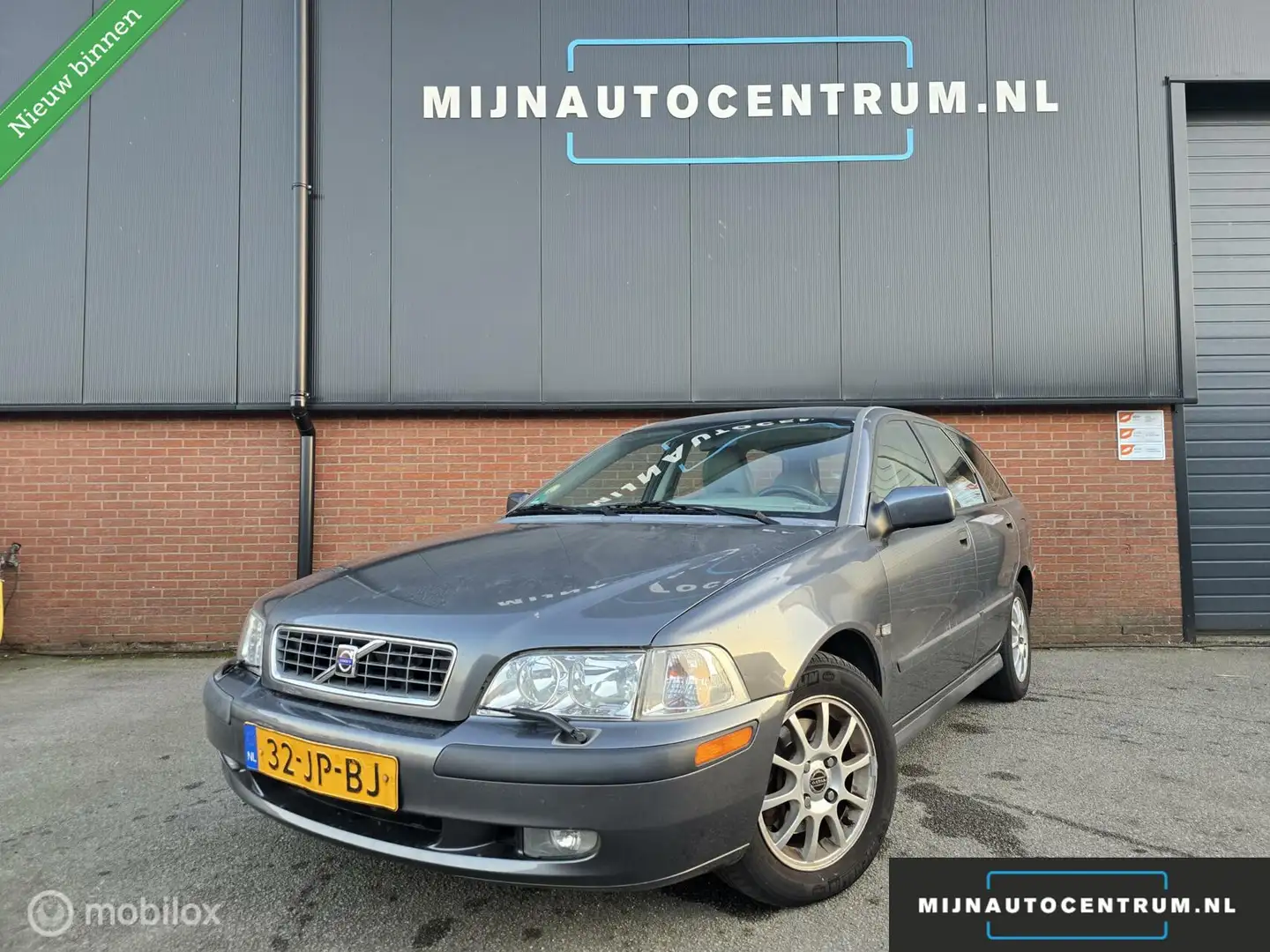 Volvo V40 1.8i Europa Elegance / NAP / AIRCO / APK Szürke - 1
