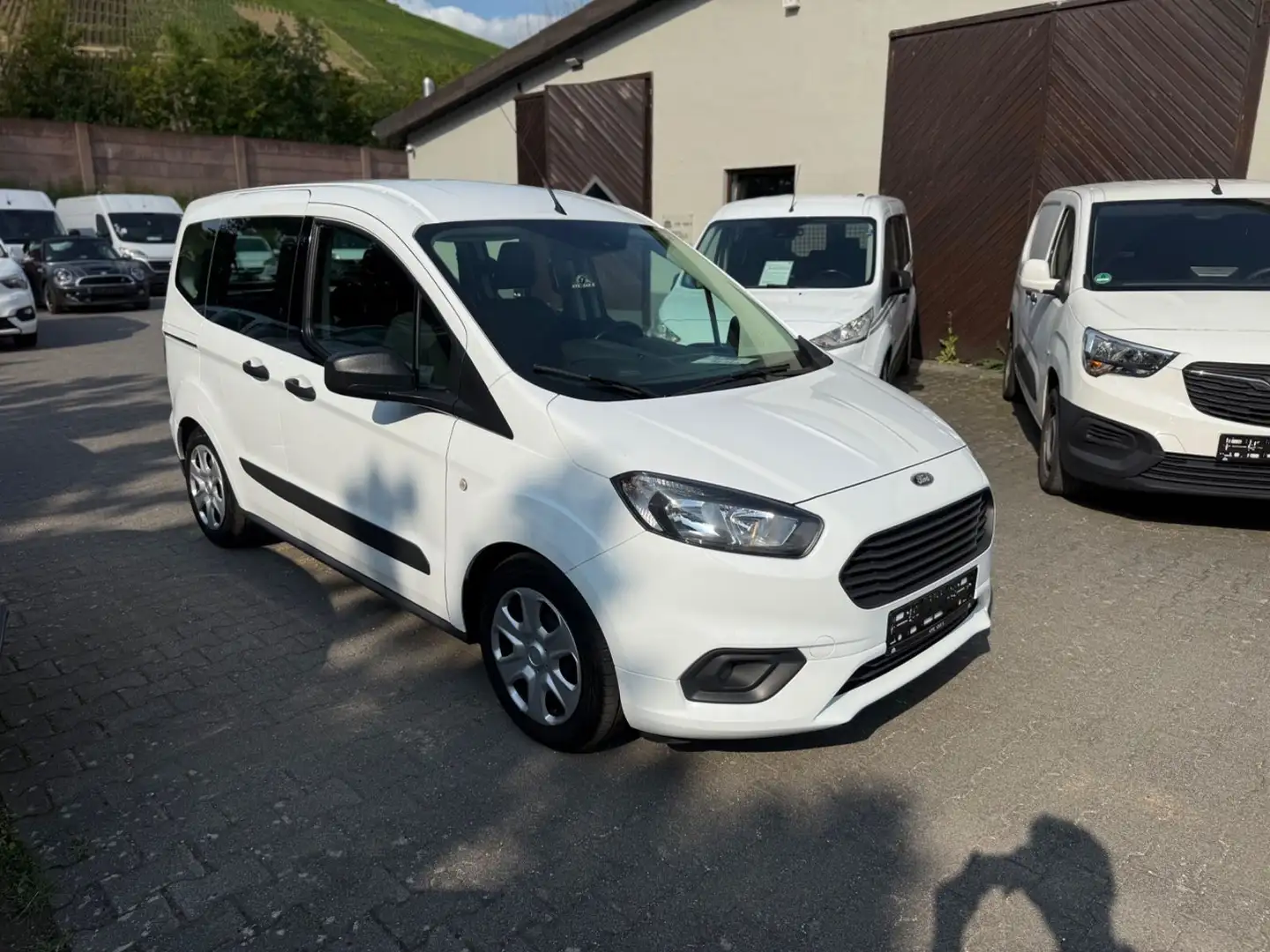 Ford Tourneo Courier Ambiente 1.Hd, Hu/Insp Neu Blanc - 2