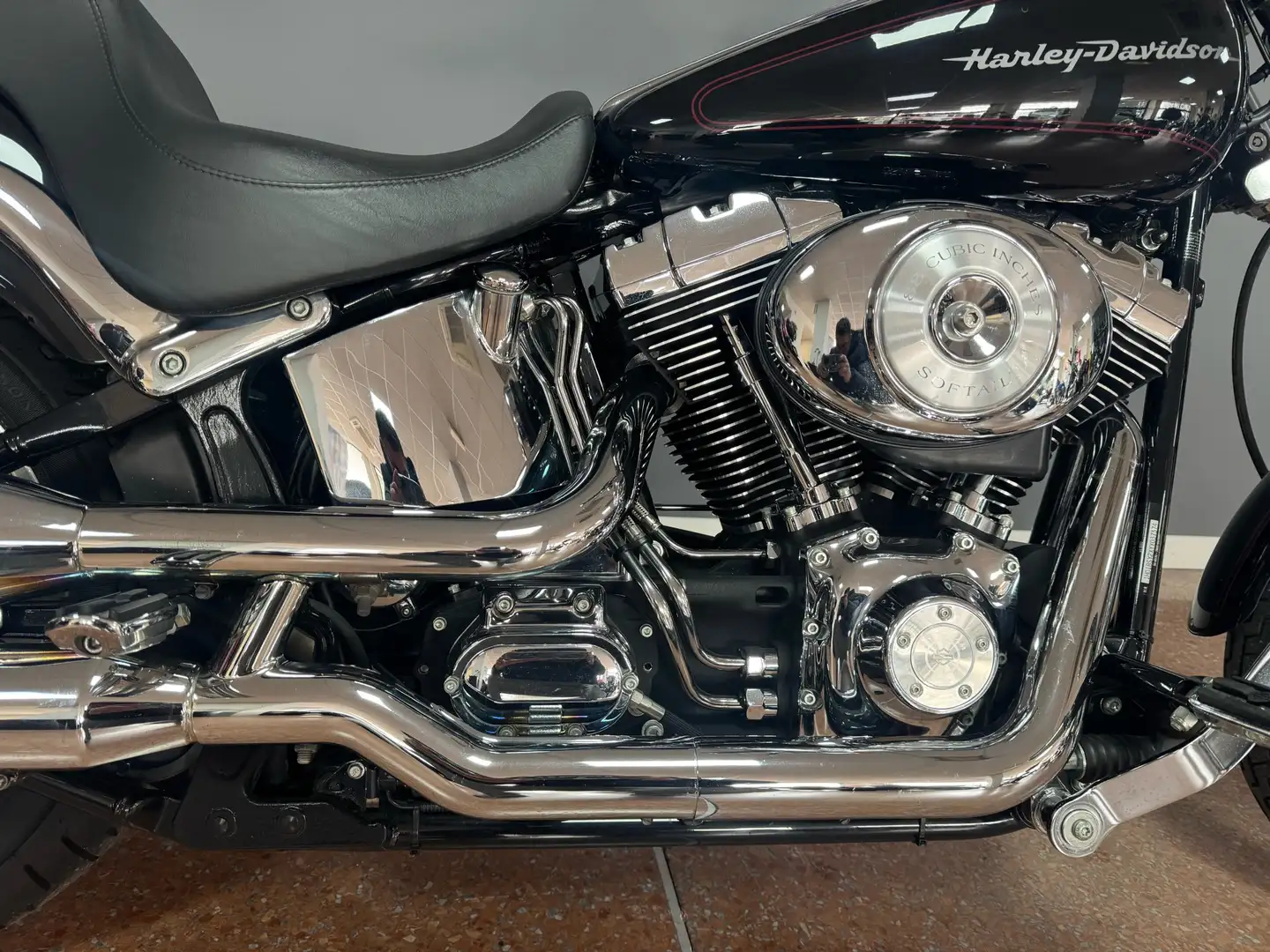 Harley-Davidson Softail Deues - 2