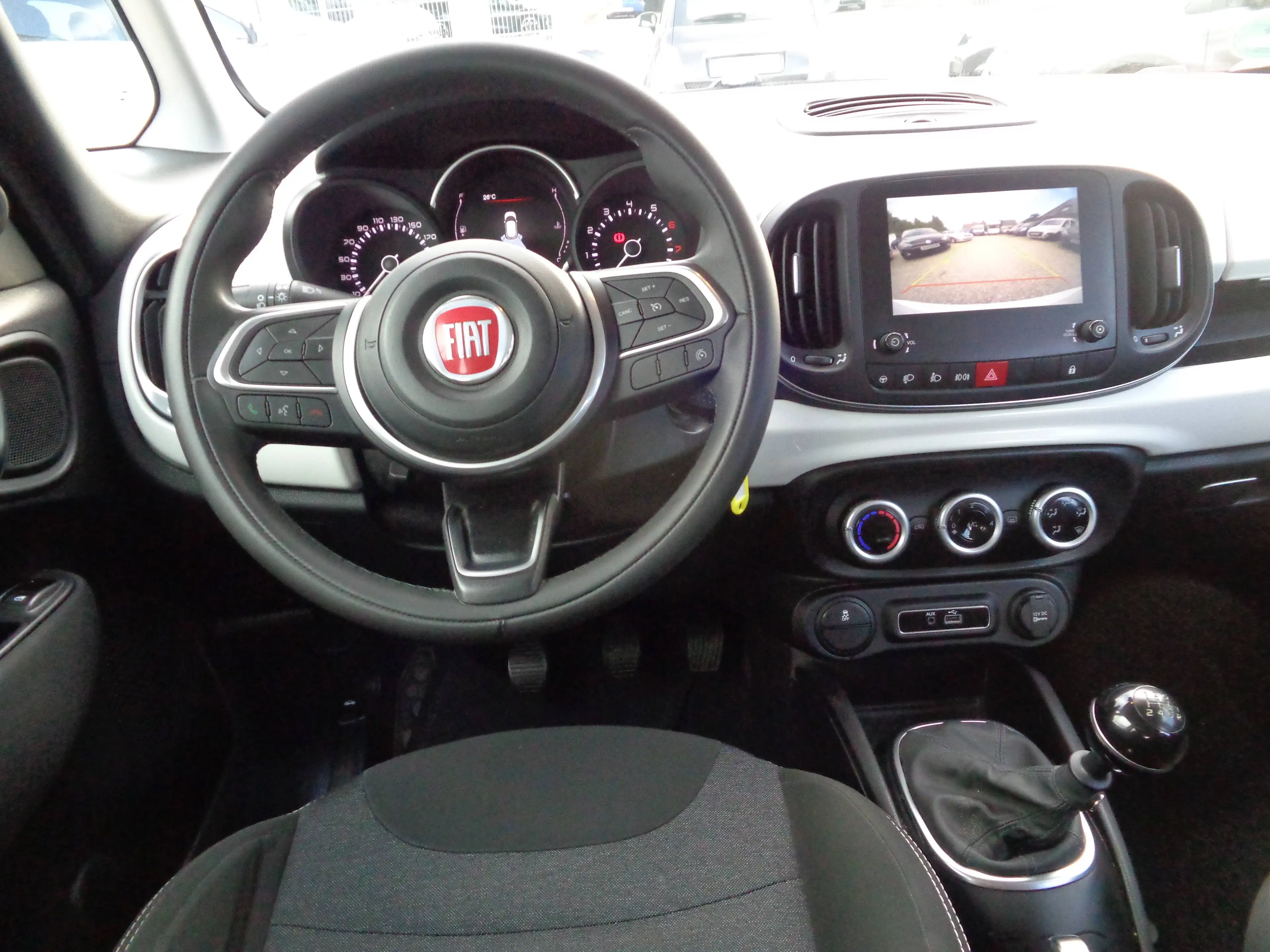 Fiat 500L Mirror — photo 2