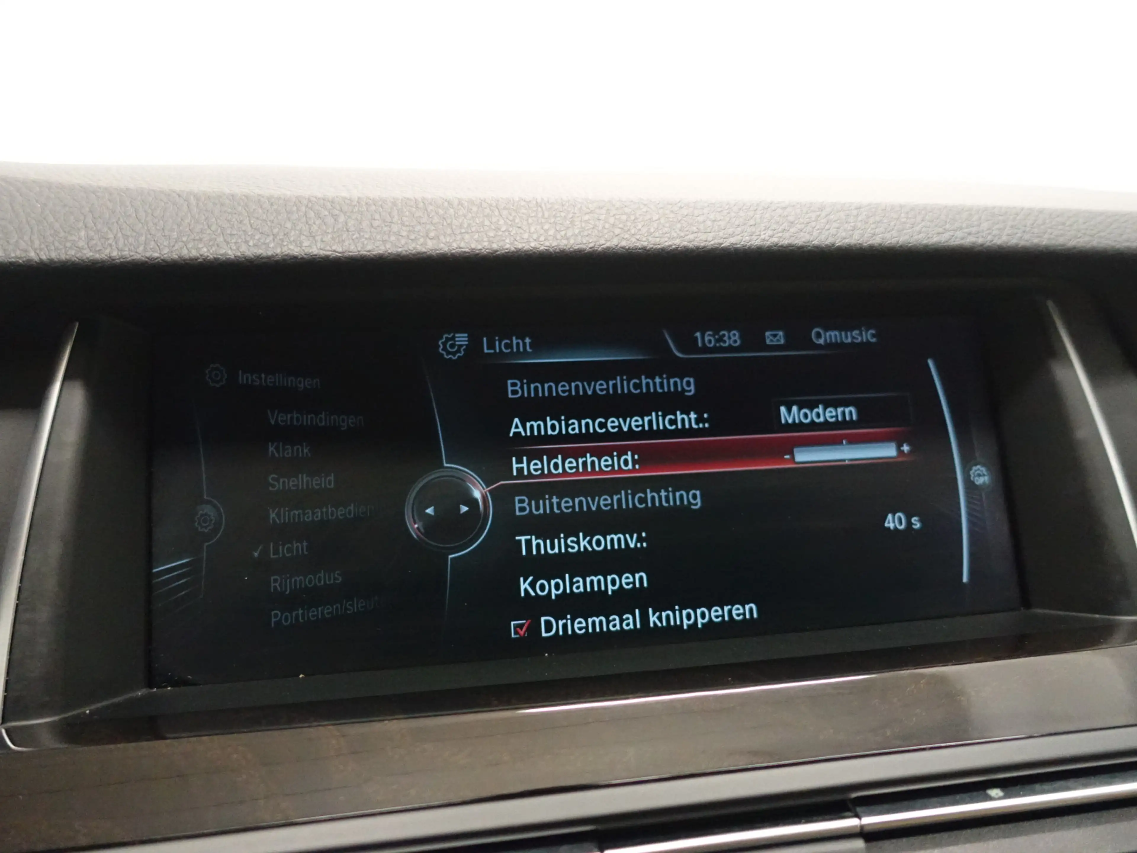 BMW 528 5-serie 528i High Executive Iuxury Aut- Harman Kar — photo 12