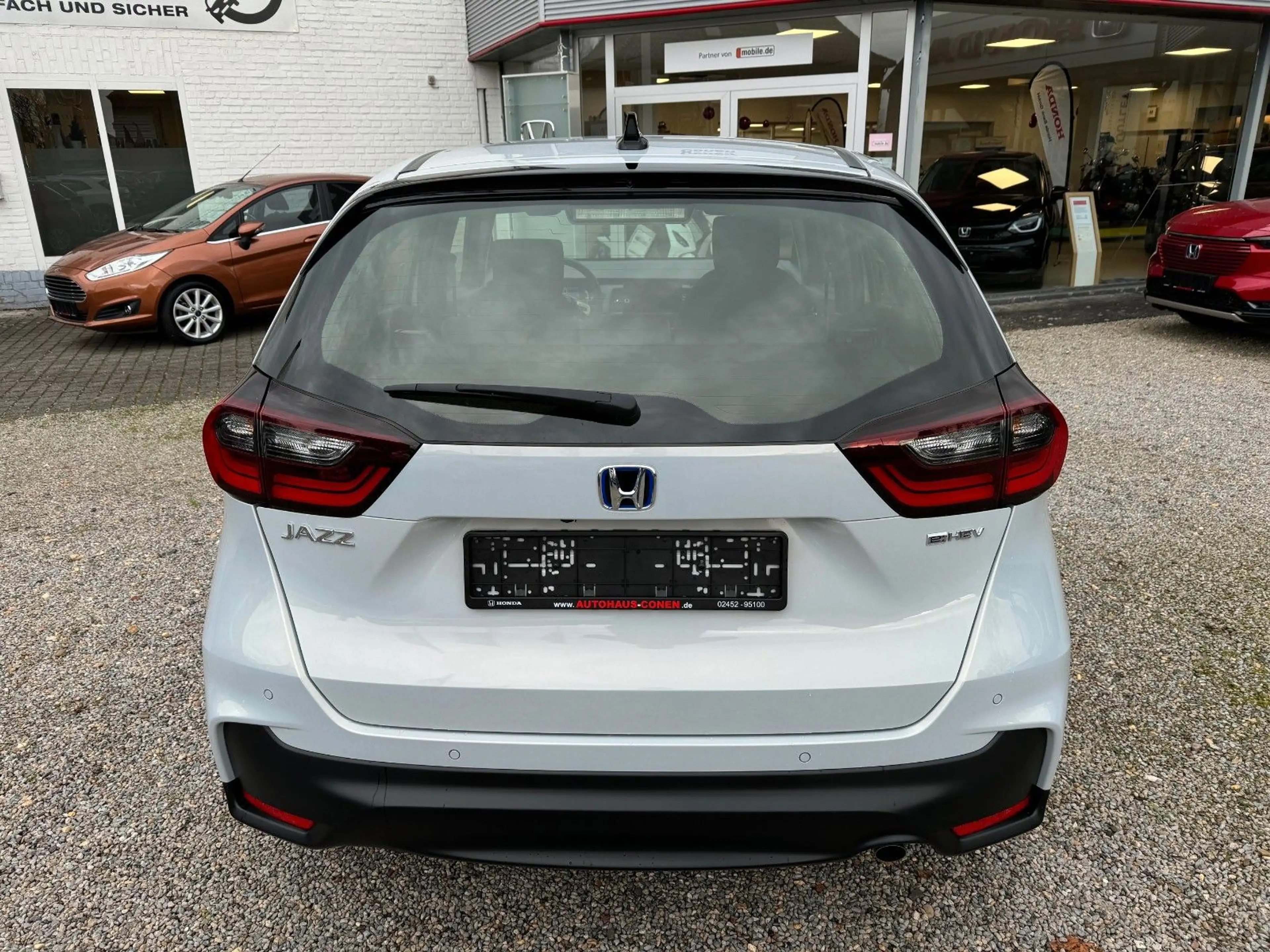 Honda Jazz 1.5 i-MMD Hybrid Elegance — photo 5