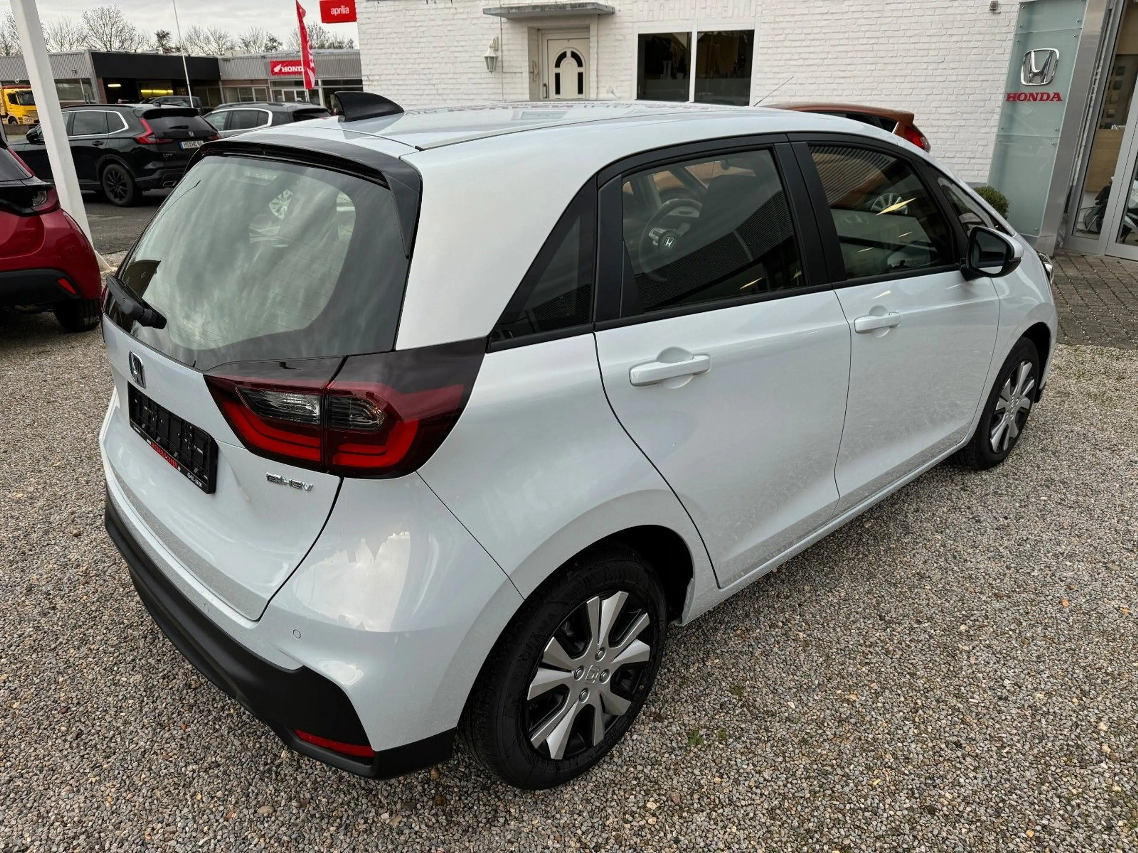 Honda Jazz 1.5 i-MMD Hybrid Elegance — photo 4