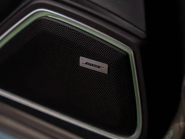 Porsche Panamera view 12